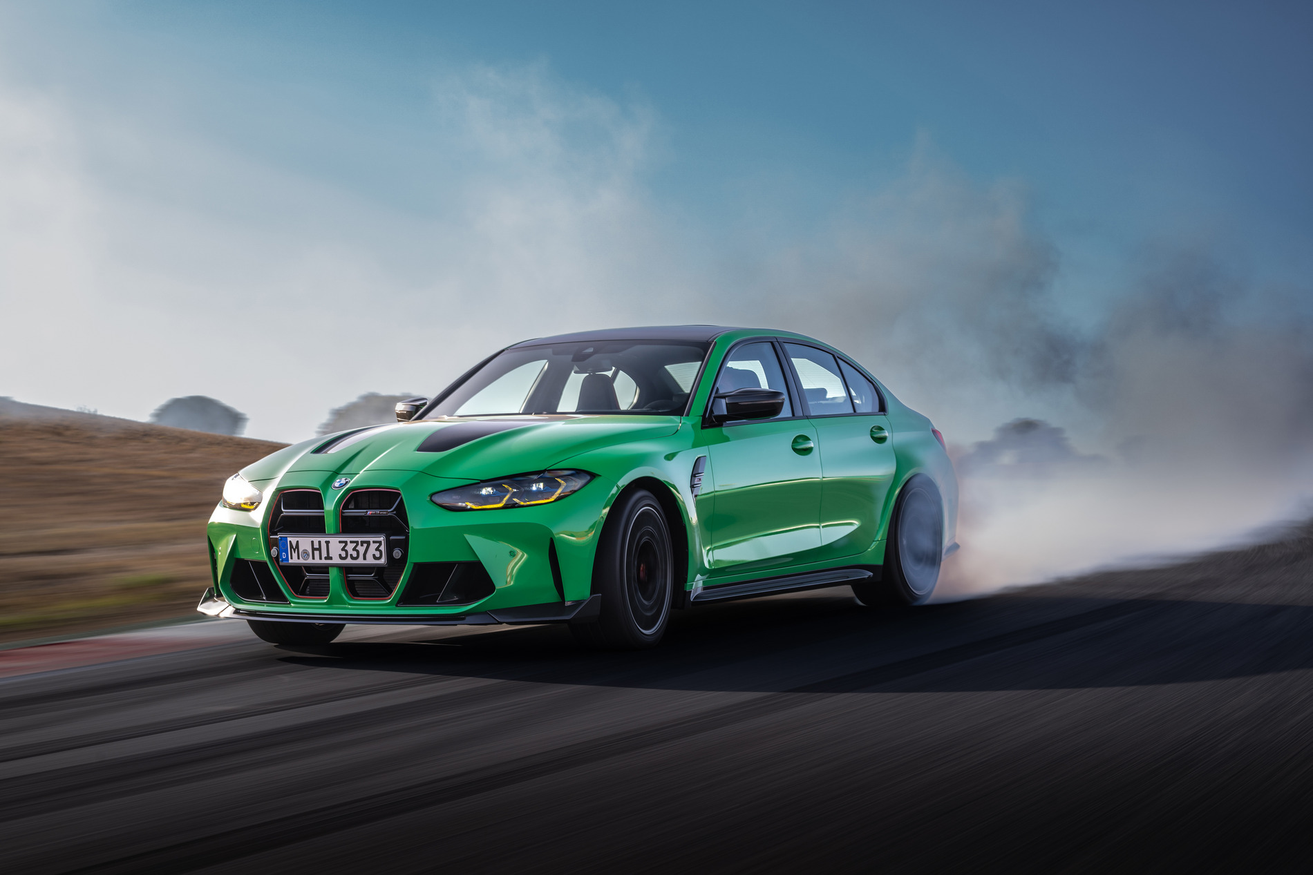 BMW M3 CS е с 550 к.с.
