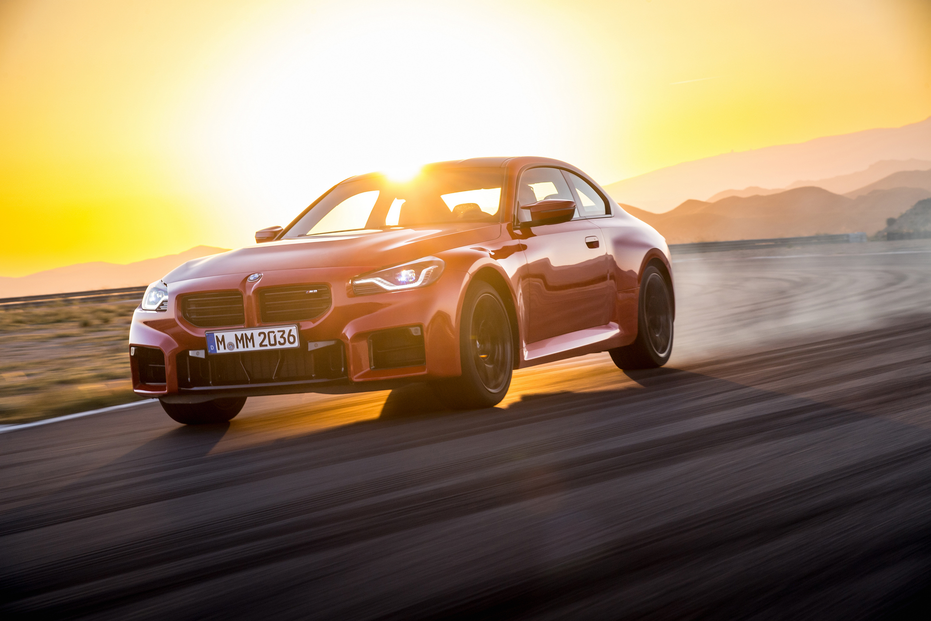 BMW M2 идва с 460 к.с. и механика