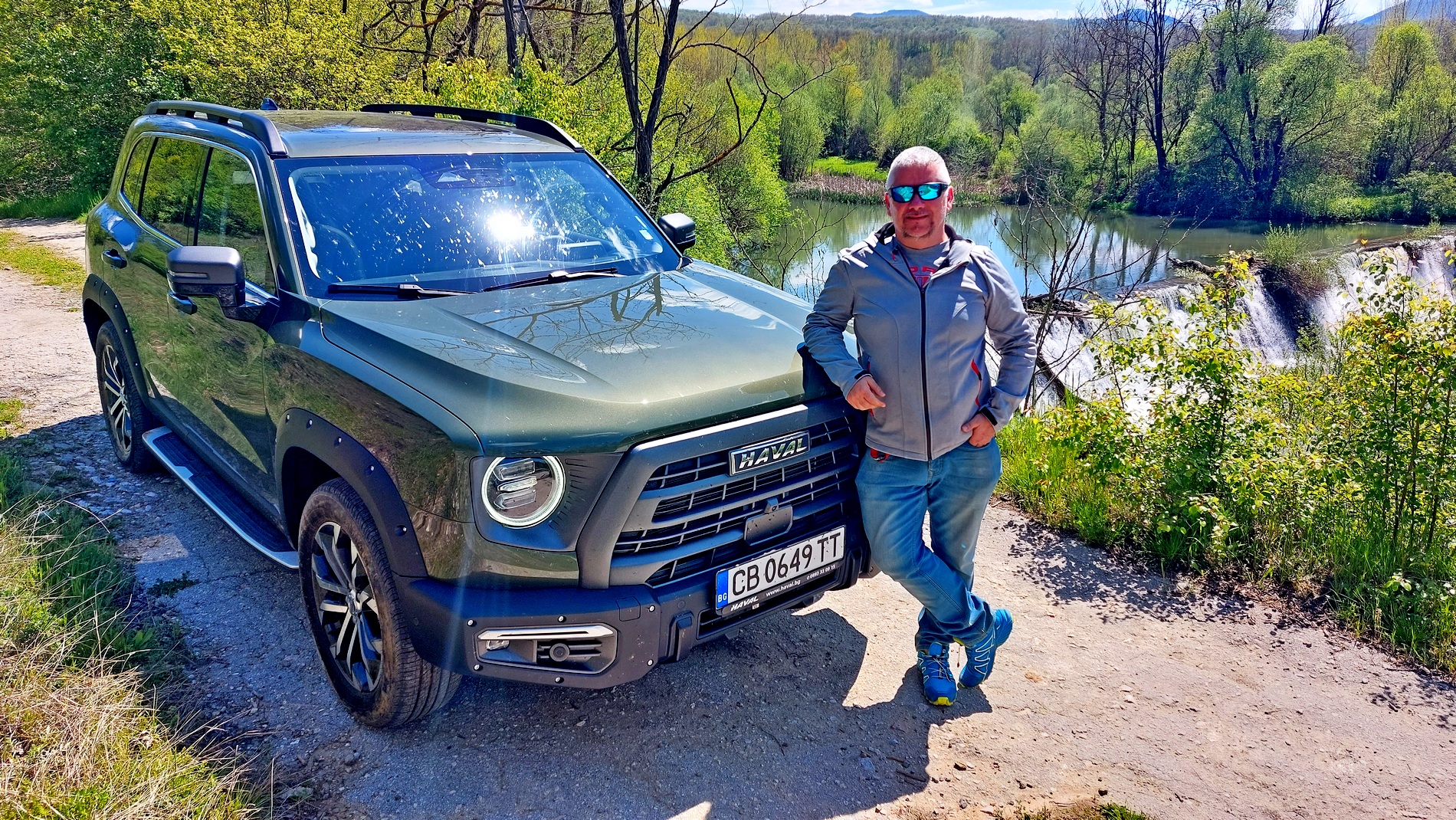 Караме китайски премиум офроудър
