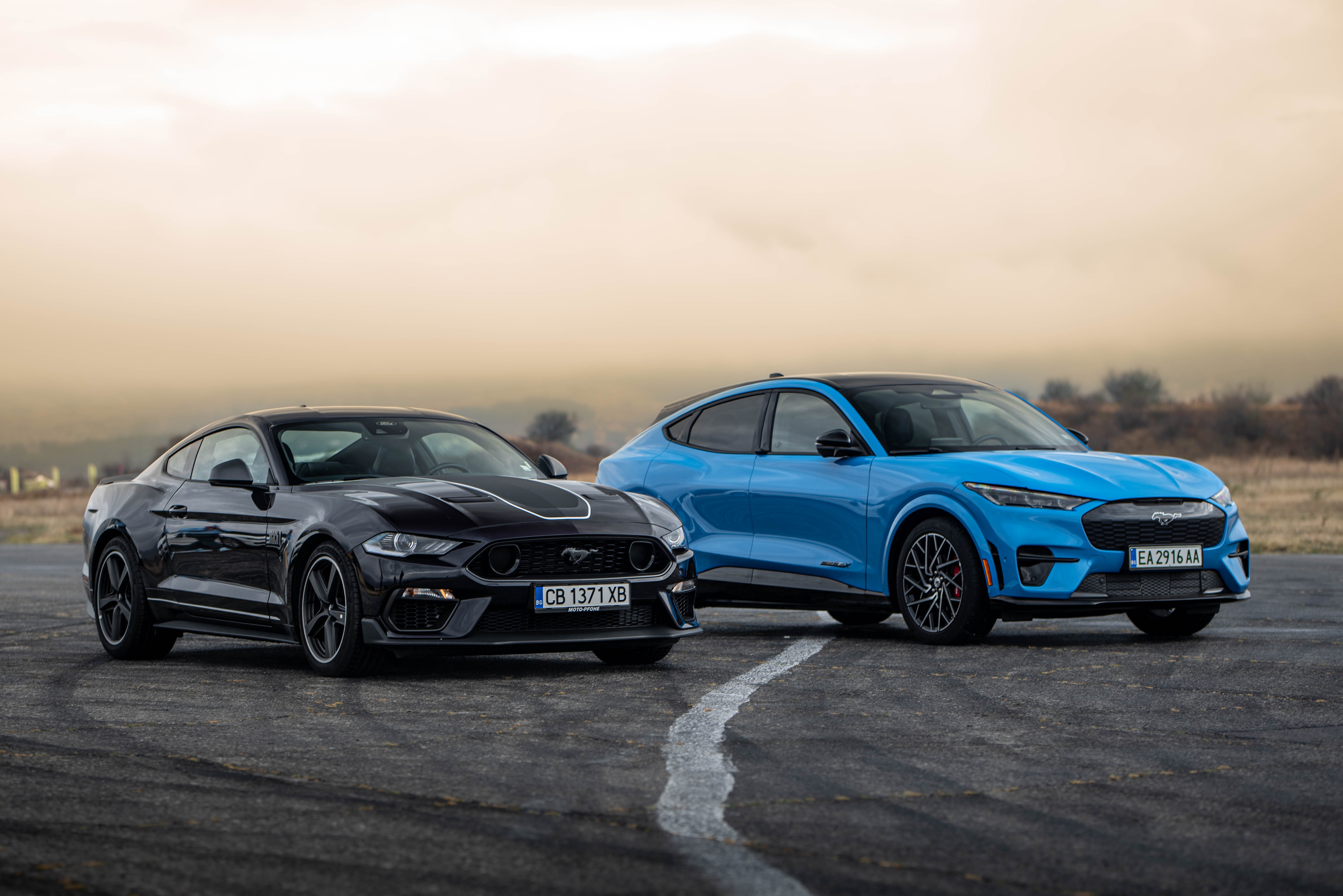 Ford Mustang Mach Е показа по-емоционално ускорение от Mustang Mach 1 с V8