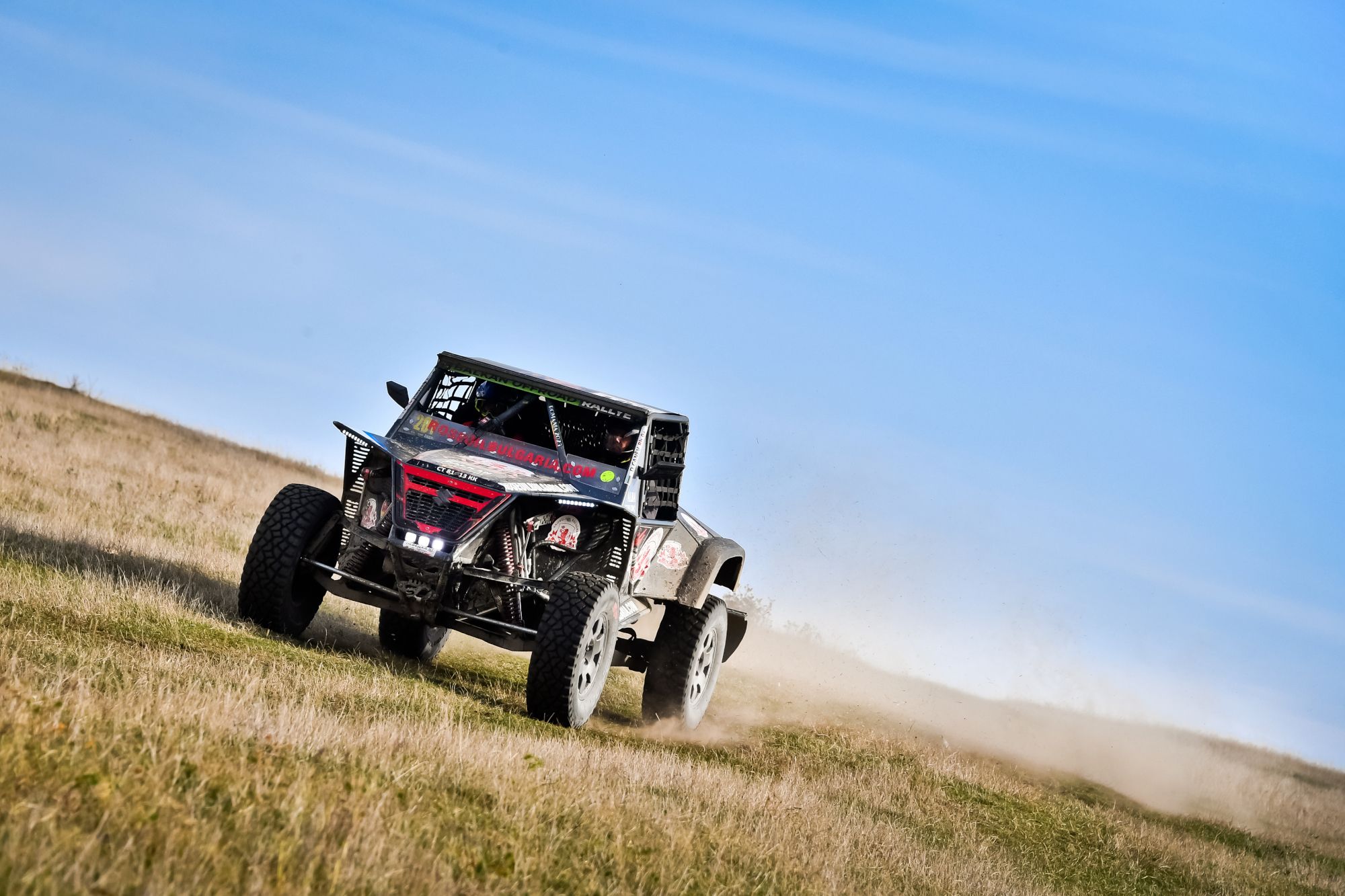 Българи водят при бъгитата в Balkan Offroad Rallye 2023