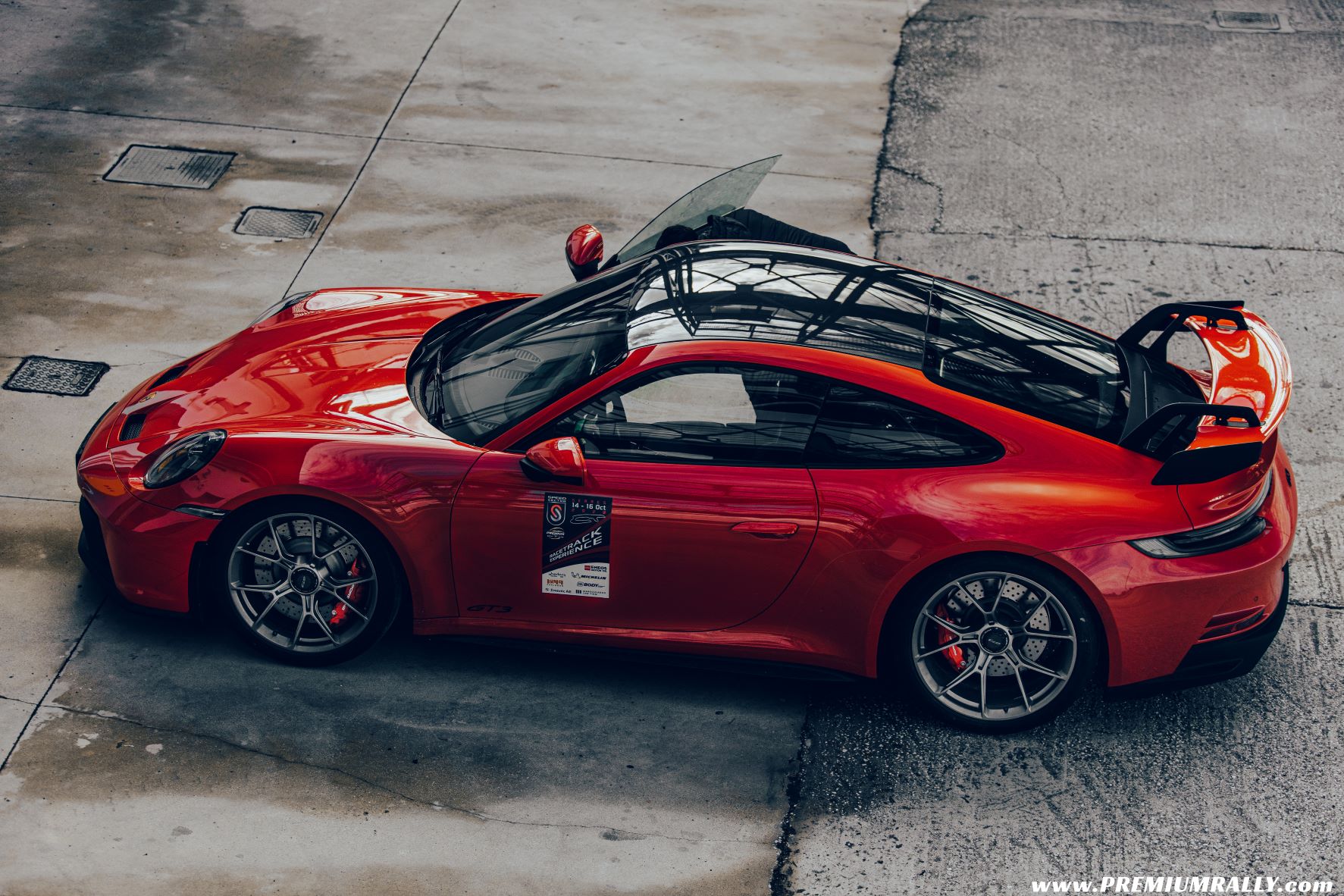 Porsche с най-бързи времена на Серес в Racetrack Experience