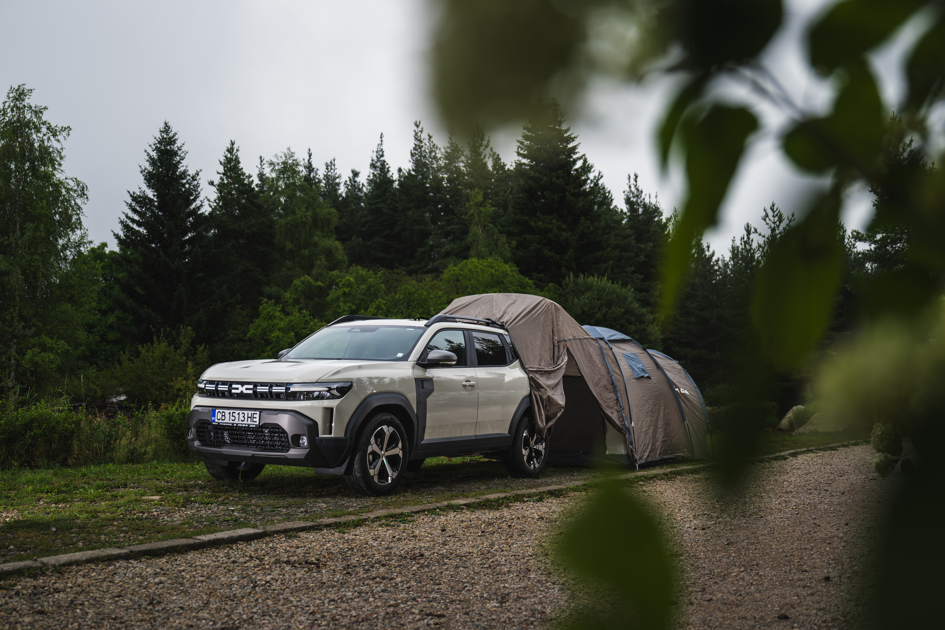 Караме новото поколение Dacia Duster