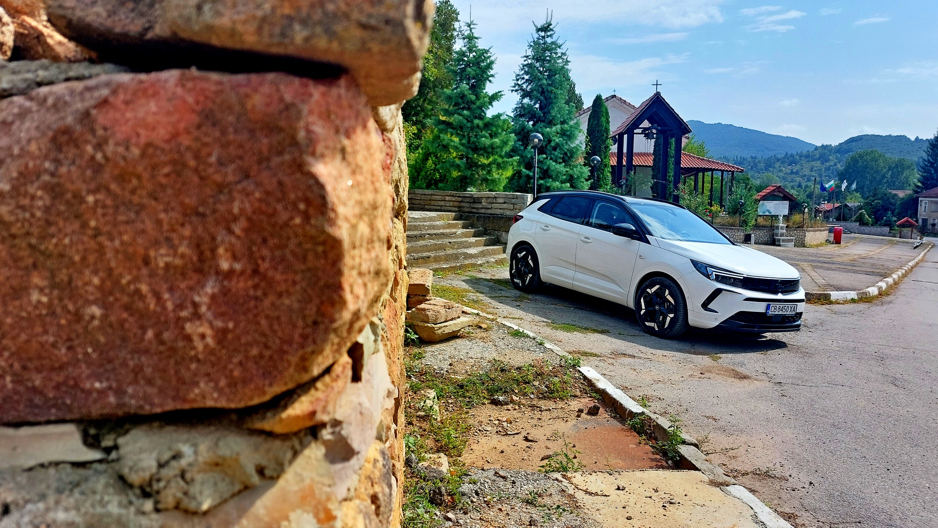 Караме Opel Grandland GSe с 300 к.с.