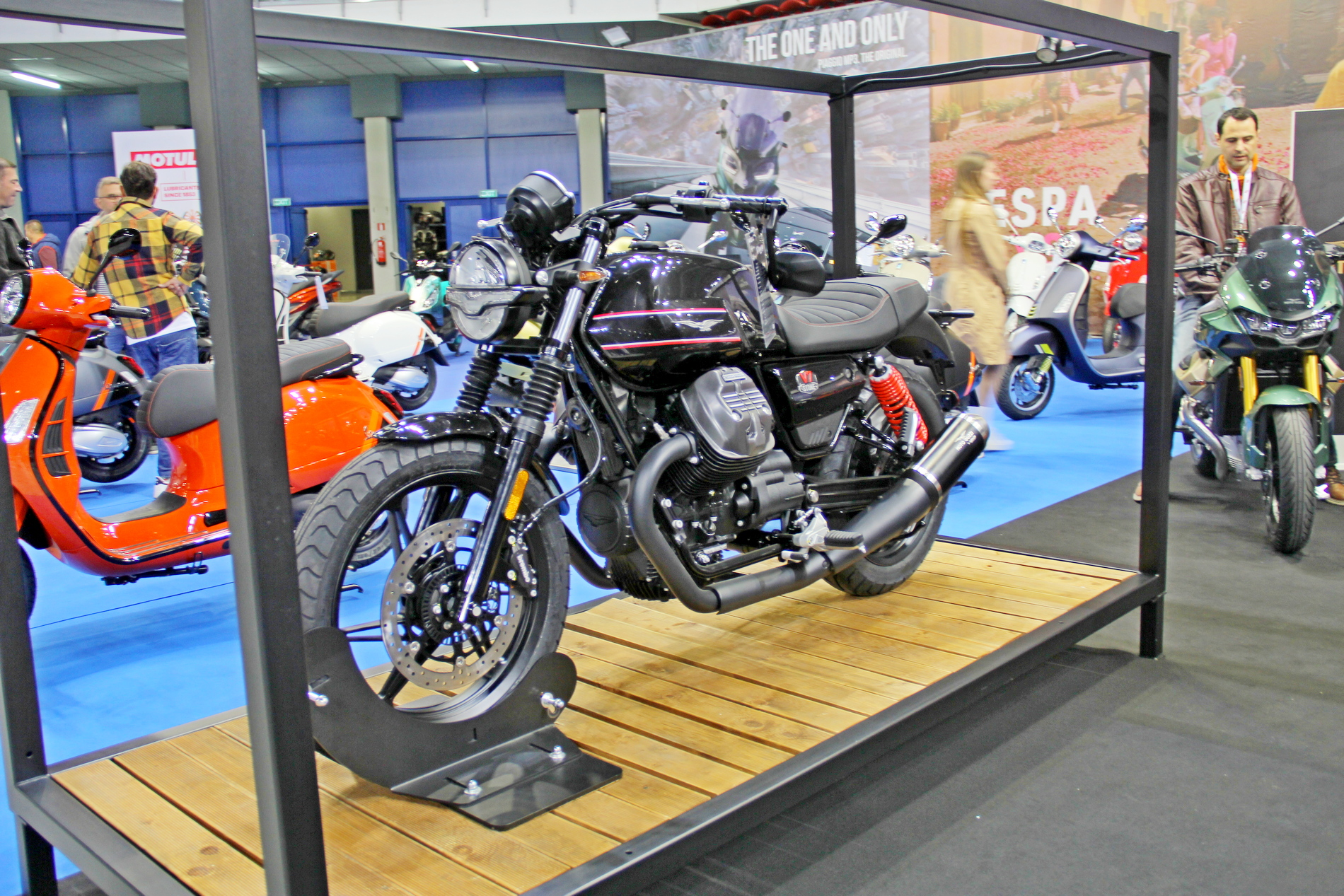 Премиери на всеки щанд на Moto Expo 2023