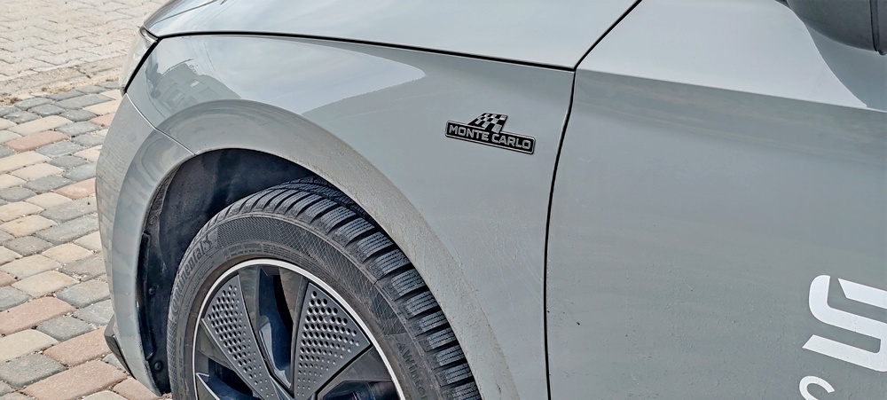 Караме фейслифта на Škoda Scala