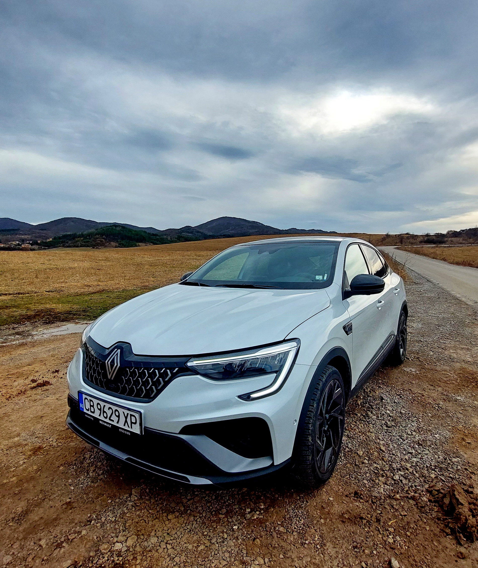 Караме Renault Arkana Esprit Alpine