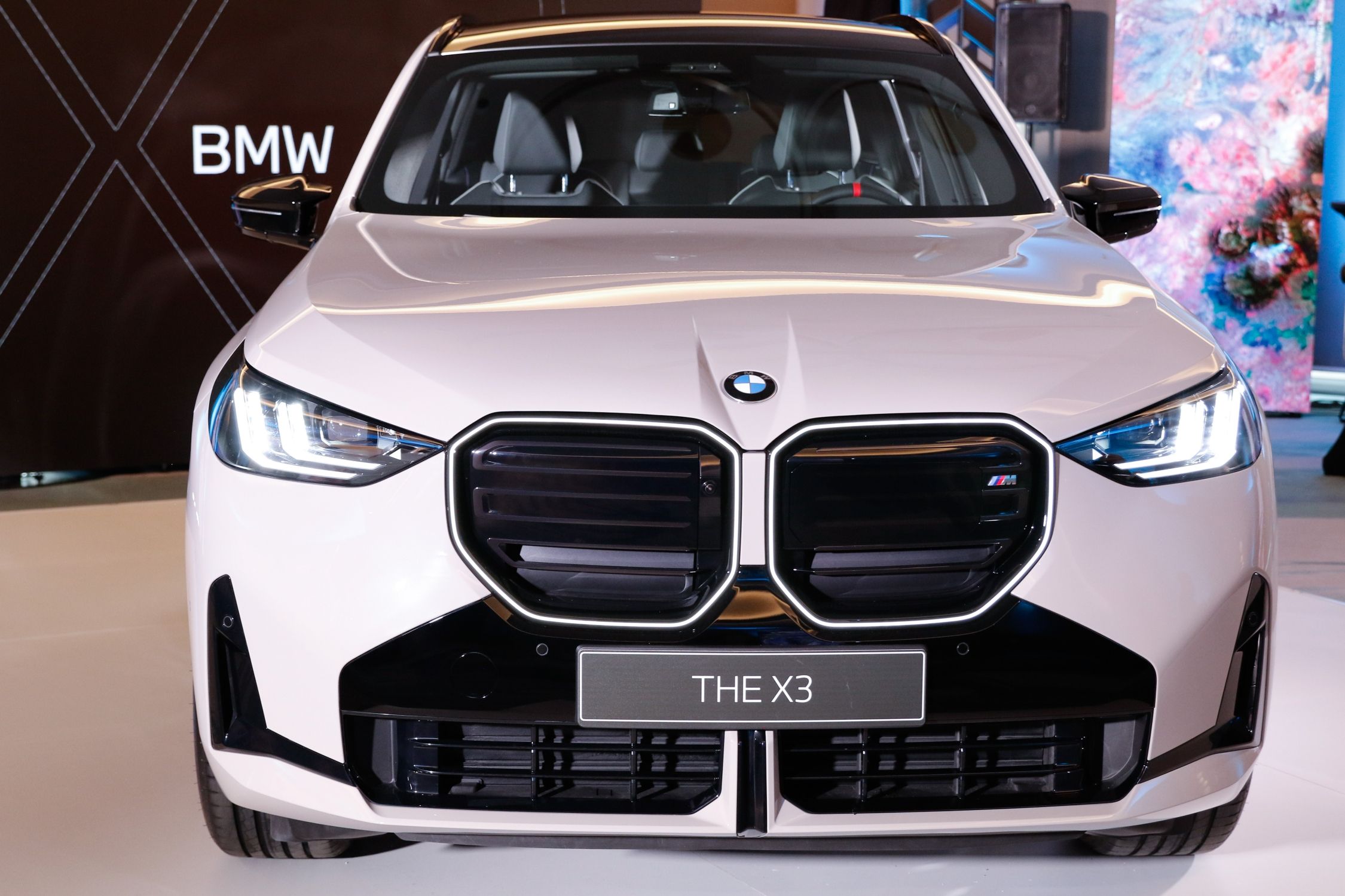 BMW X3 пристигна у нас дни преди публикуването на първите снимки