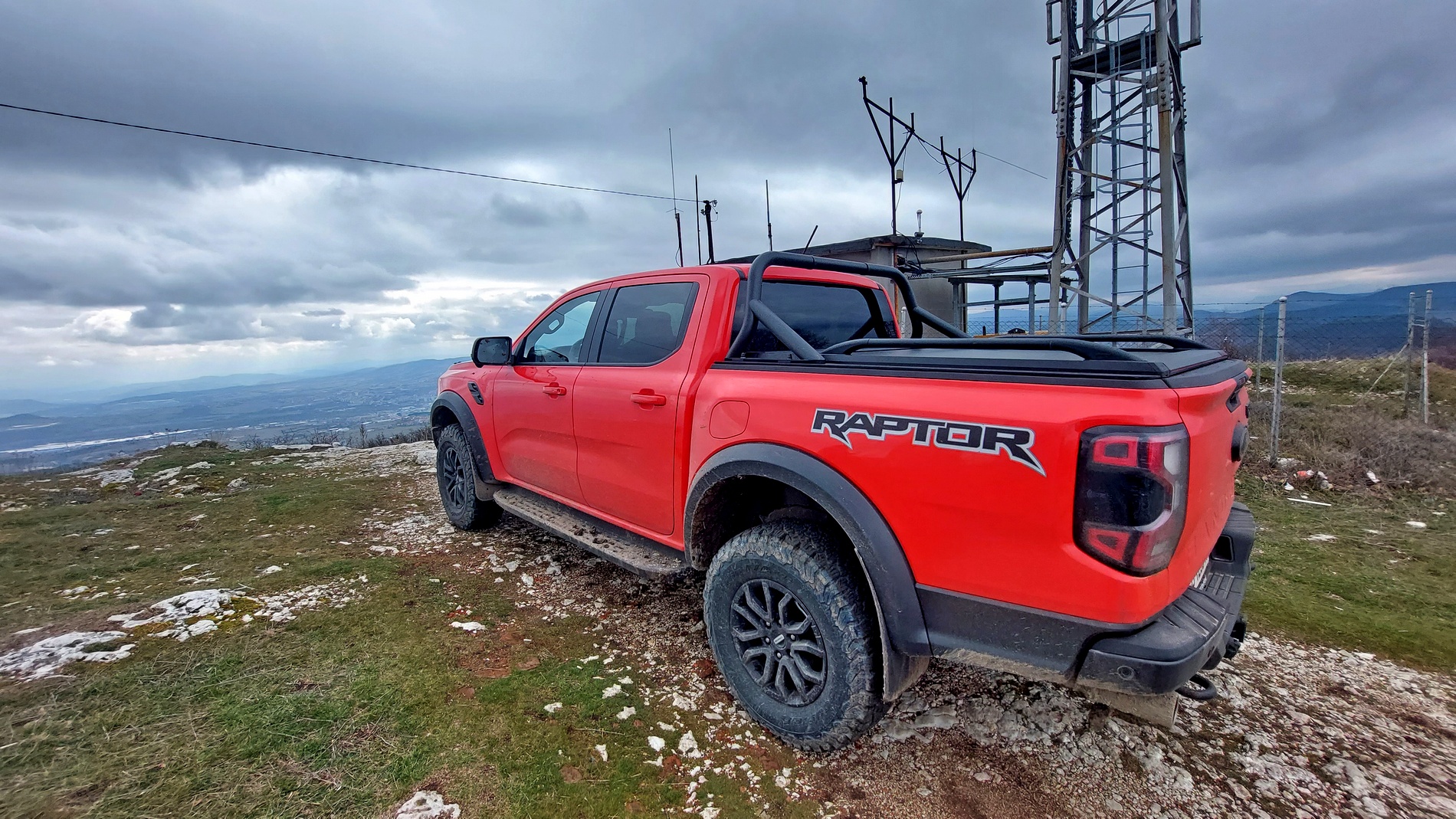 Ford Ranger Raptor е оръжие за баха