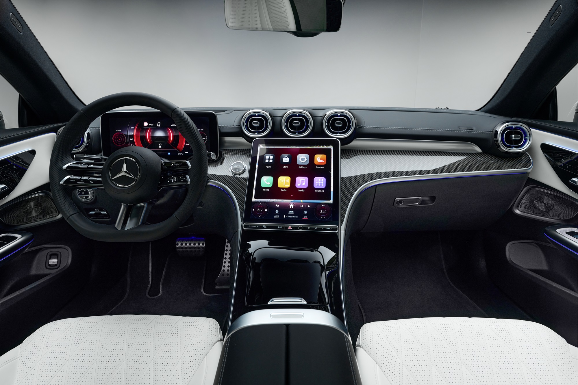 Дебют за Mercedes CLE Coupe и Е-клас у нас