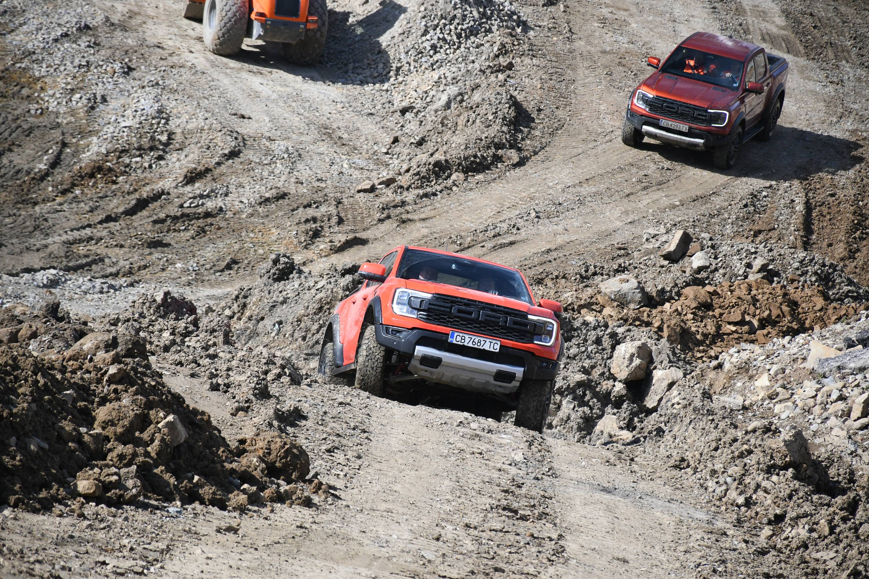 Ford Ranger Raptor е оръжие за баха
