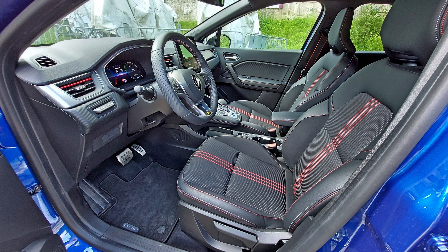 Караме Renault Captur Hybrid