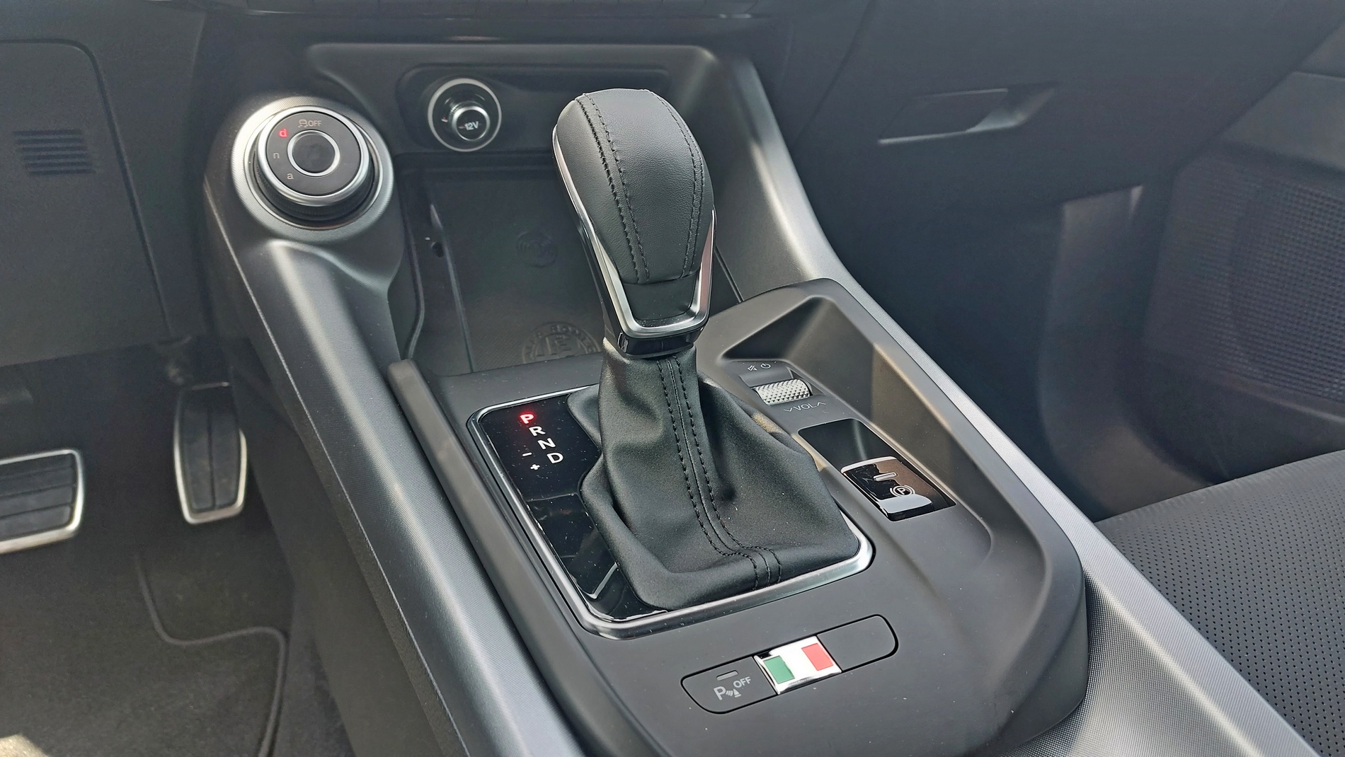 Караме Alfa Romeo Tonale