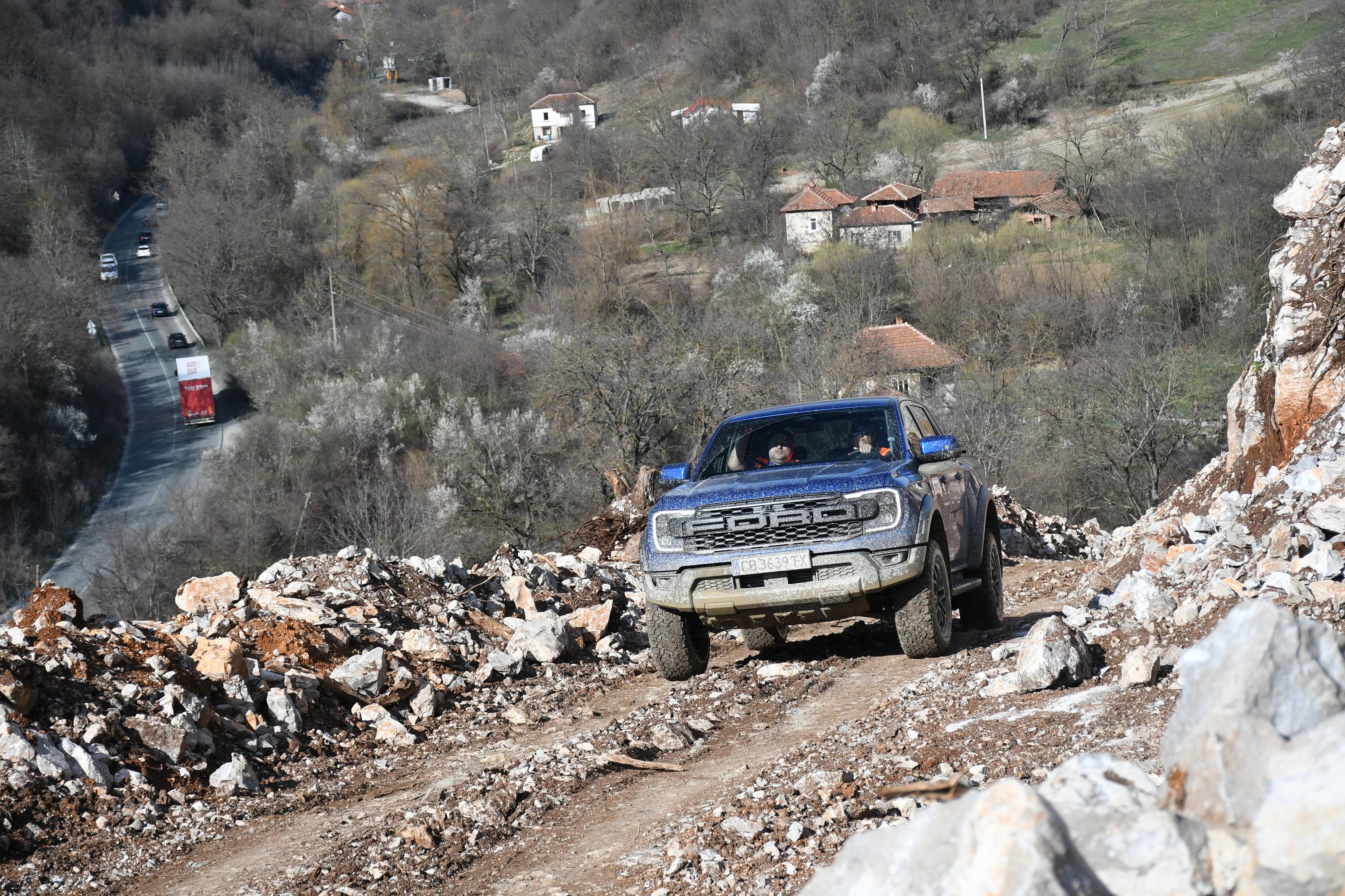 Ford Ranger Raptor е оръжие за баха