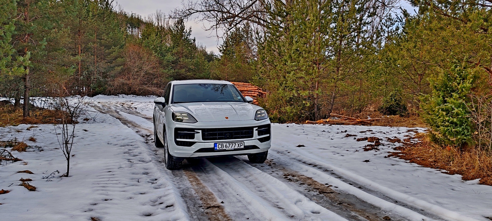 Караме новия Porsche Cayenne плъг-ин хибрид