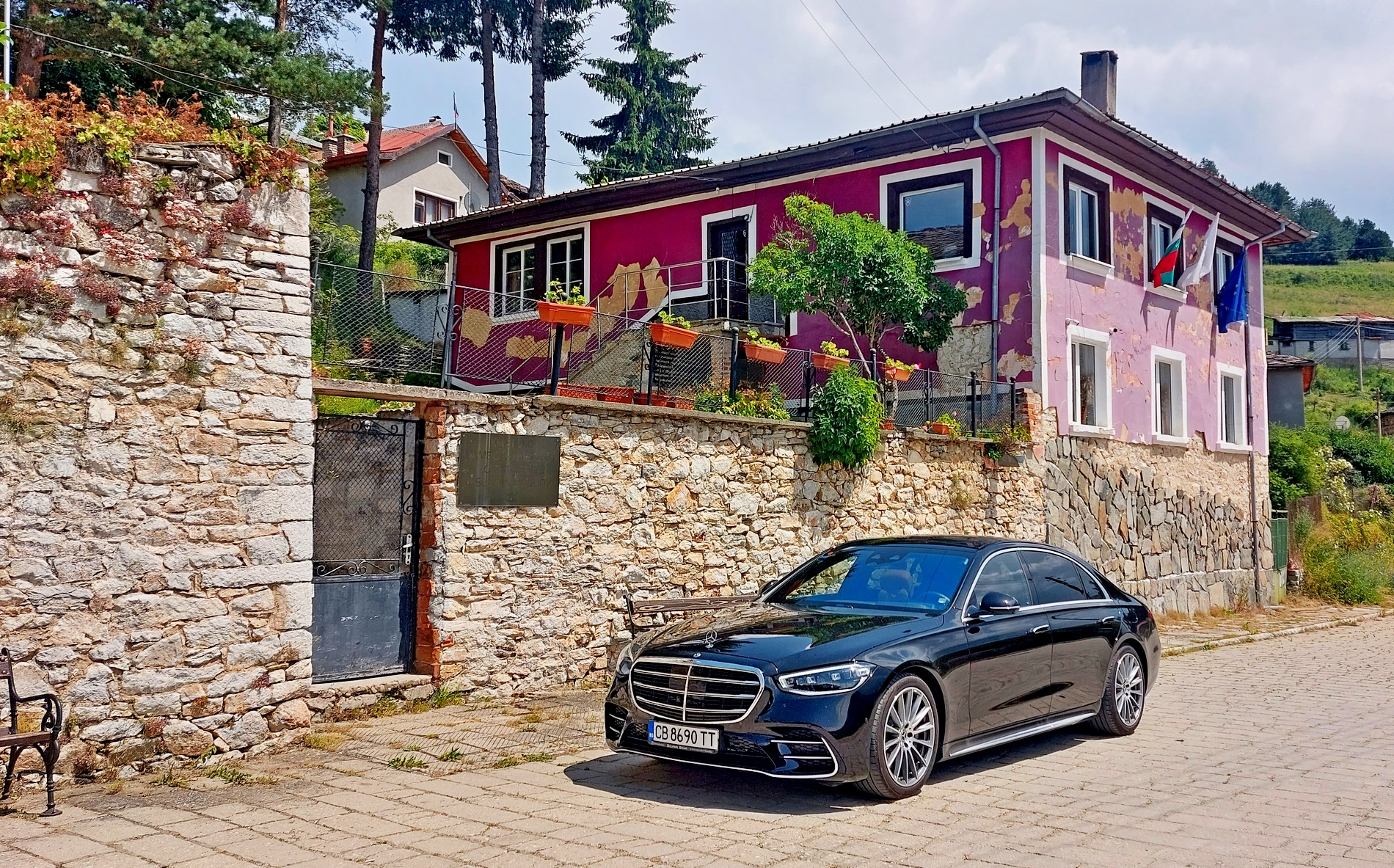 Караме хибридния Mercedes S580e