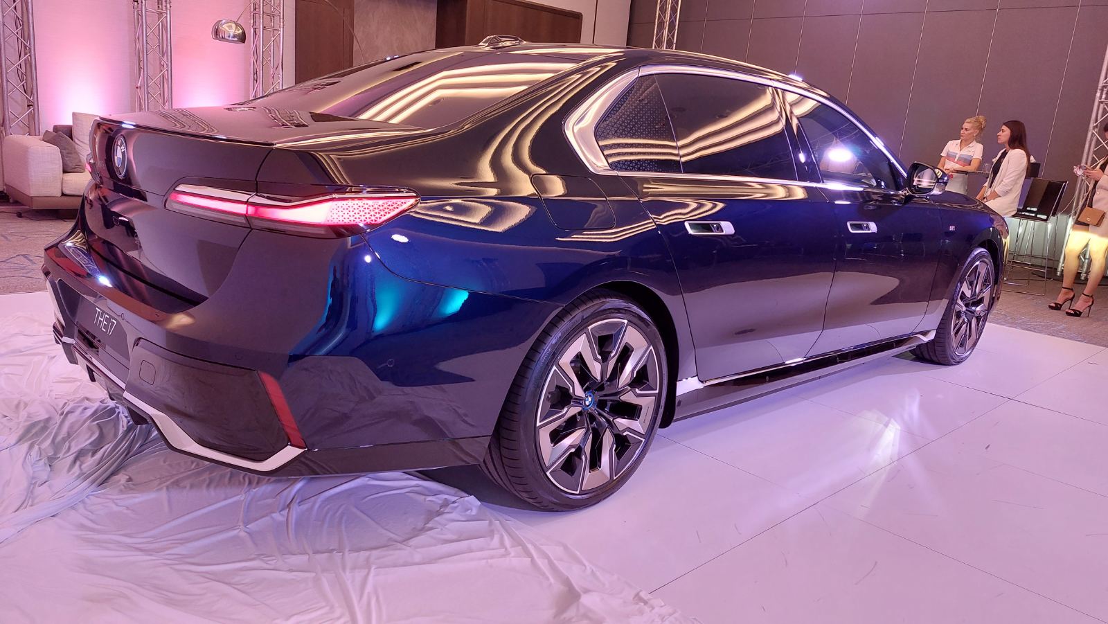 BMW i7 е предпремиерно в България