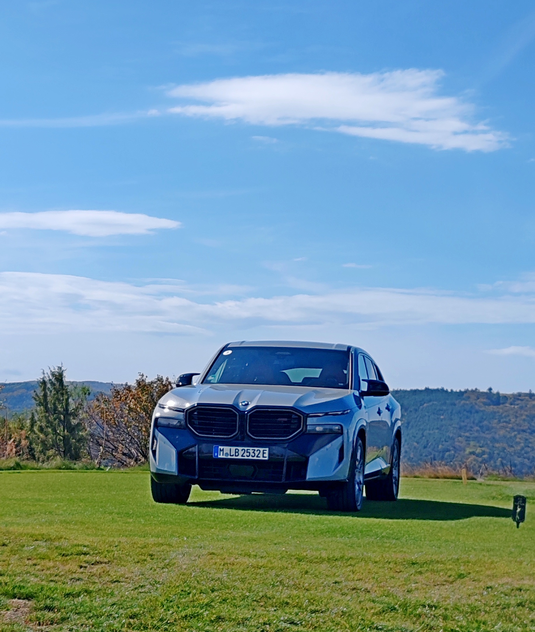 Караме най-мощното серийно BMW в историята