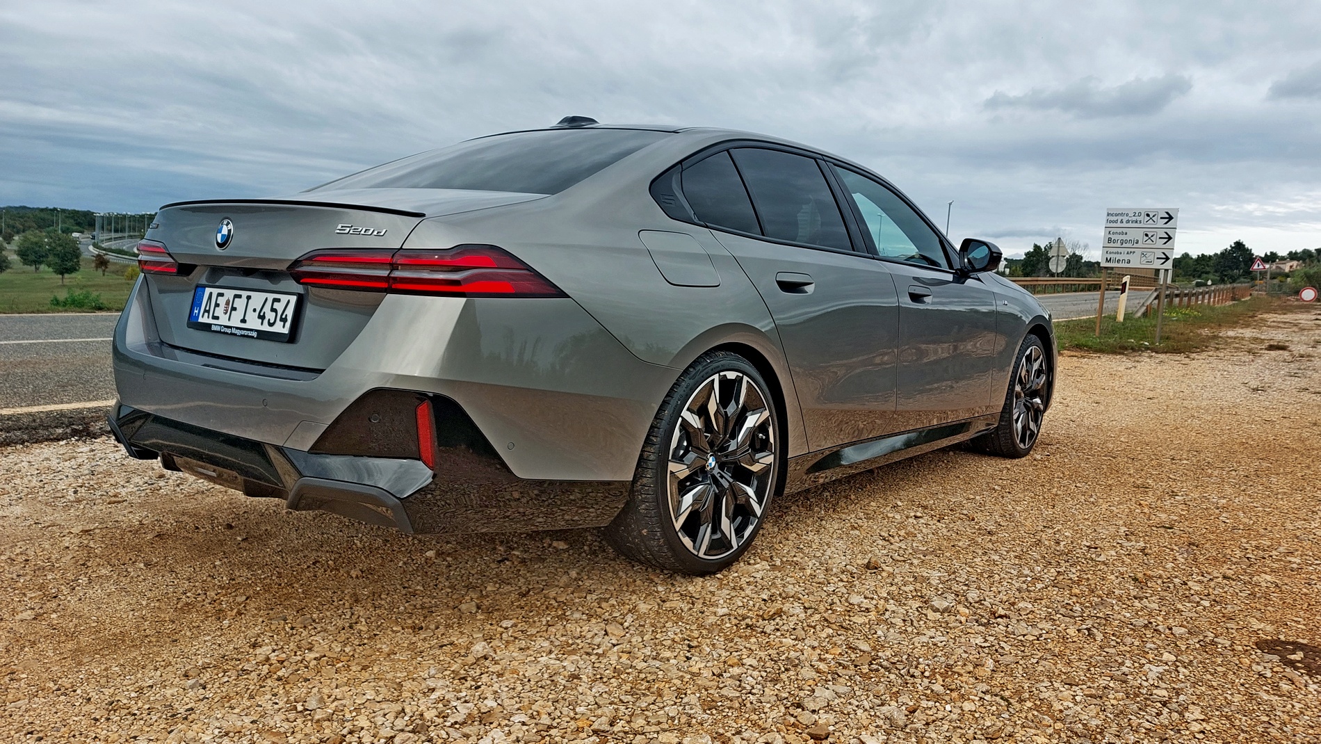 Караме новото поколение BMW Серия 5