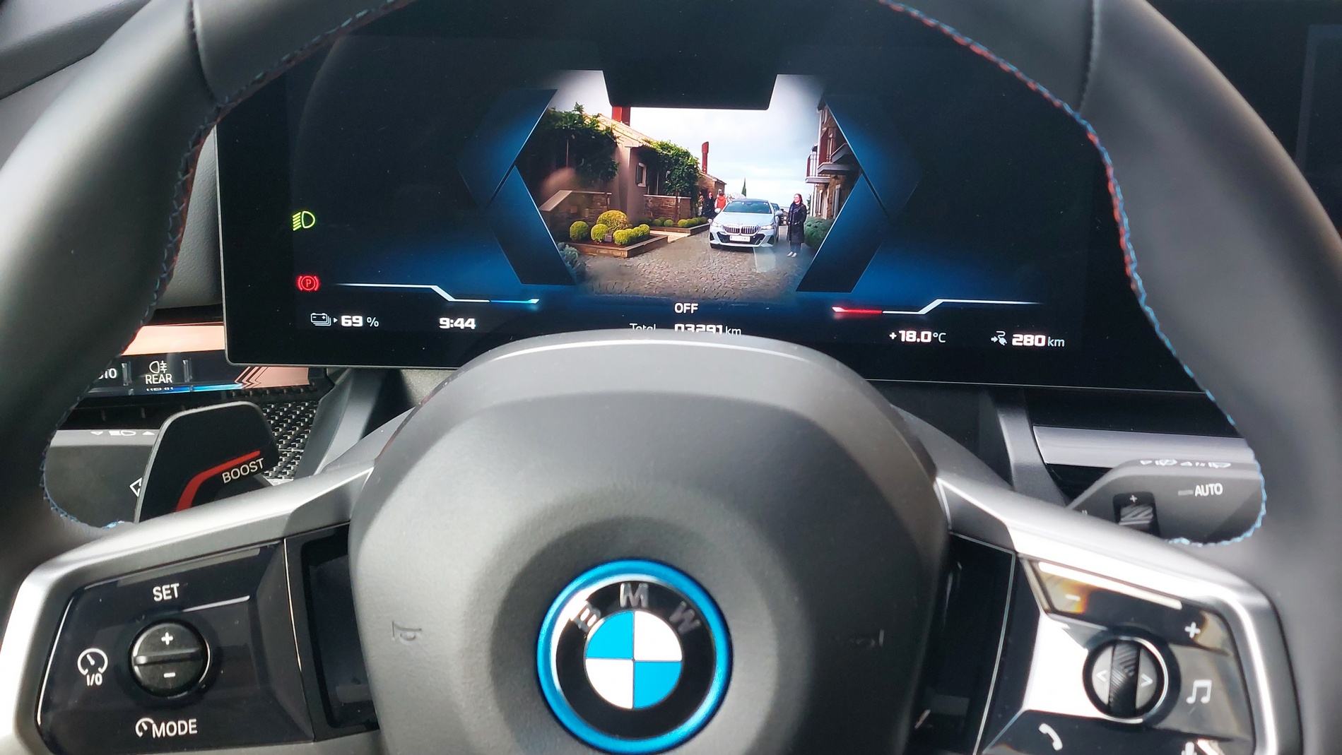 Караме новото поколение BMW Серия 5