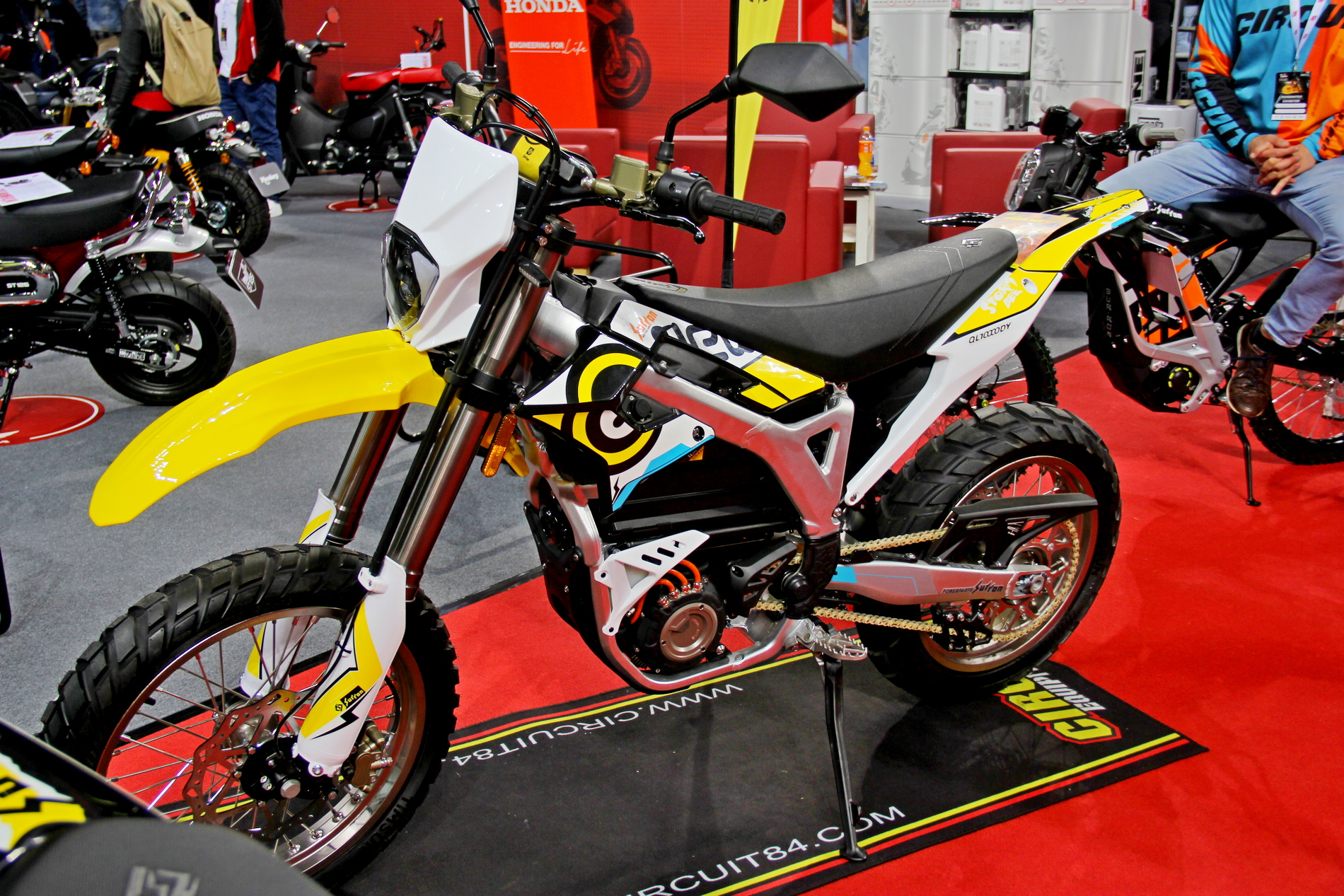 Премиери на всеки щанд на Moto Expo 2023