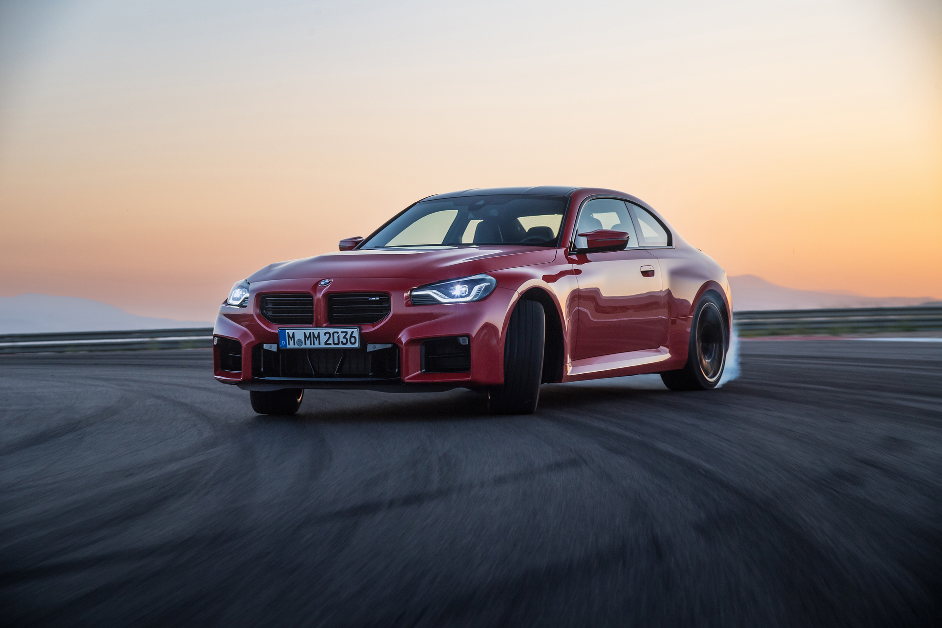 BMW M2 идва с 460 к.с. и механика