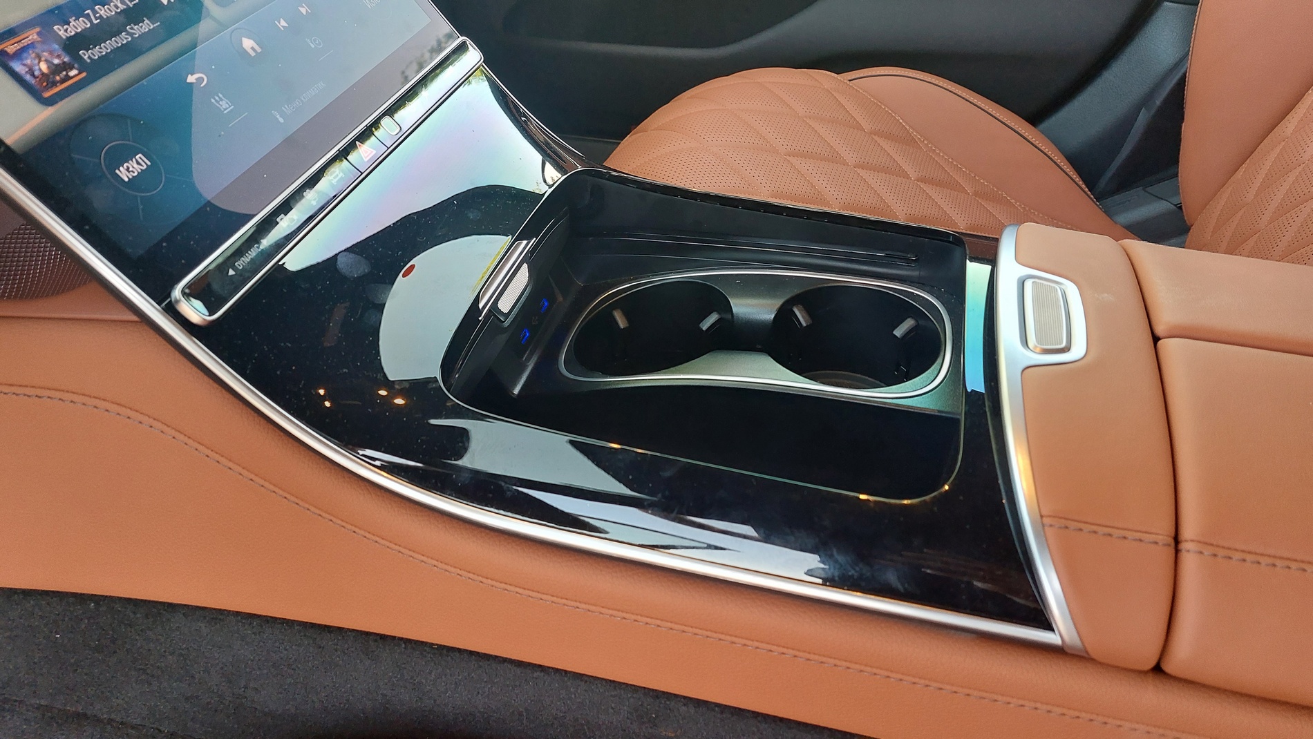 Караме хибридния Mercedes S580e