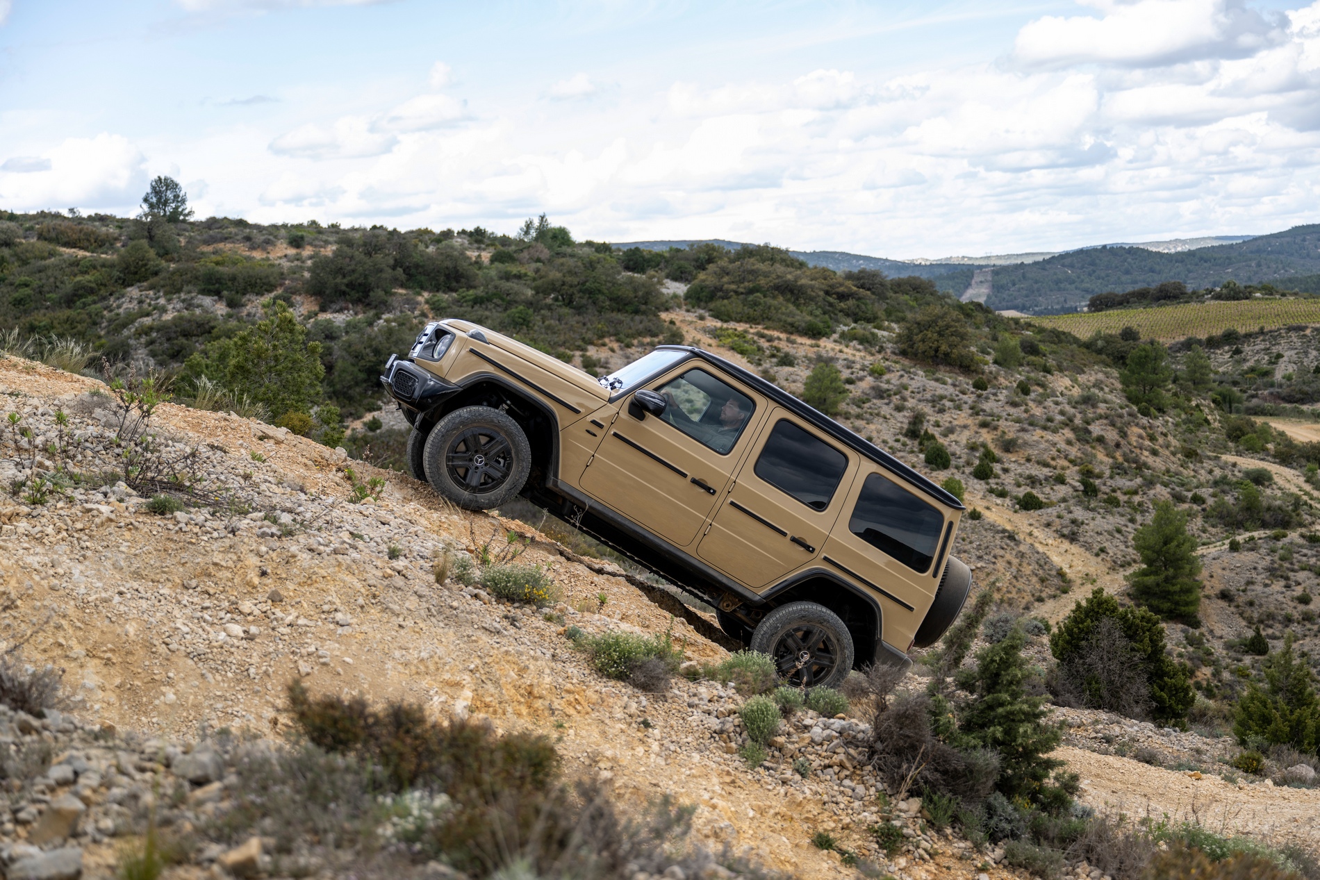 Караме първата електрическа Mercedes G-класа