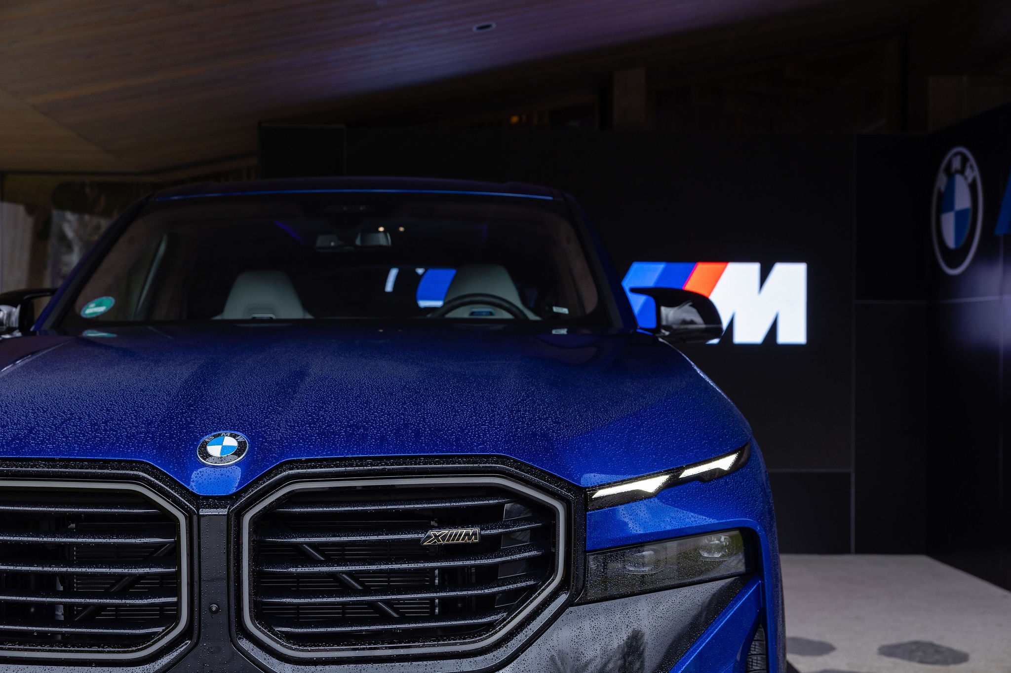 Разбулихме BMW ХМ и М2