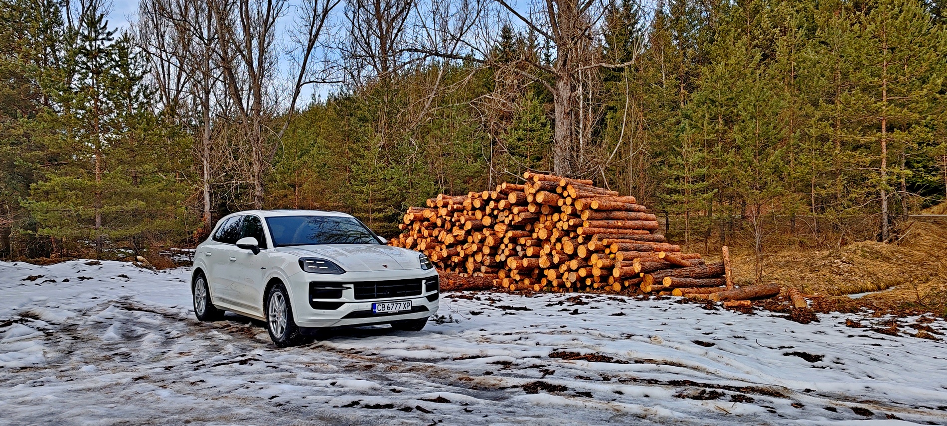 Караме новия Porsche Cayenne плъг-ин хибрид