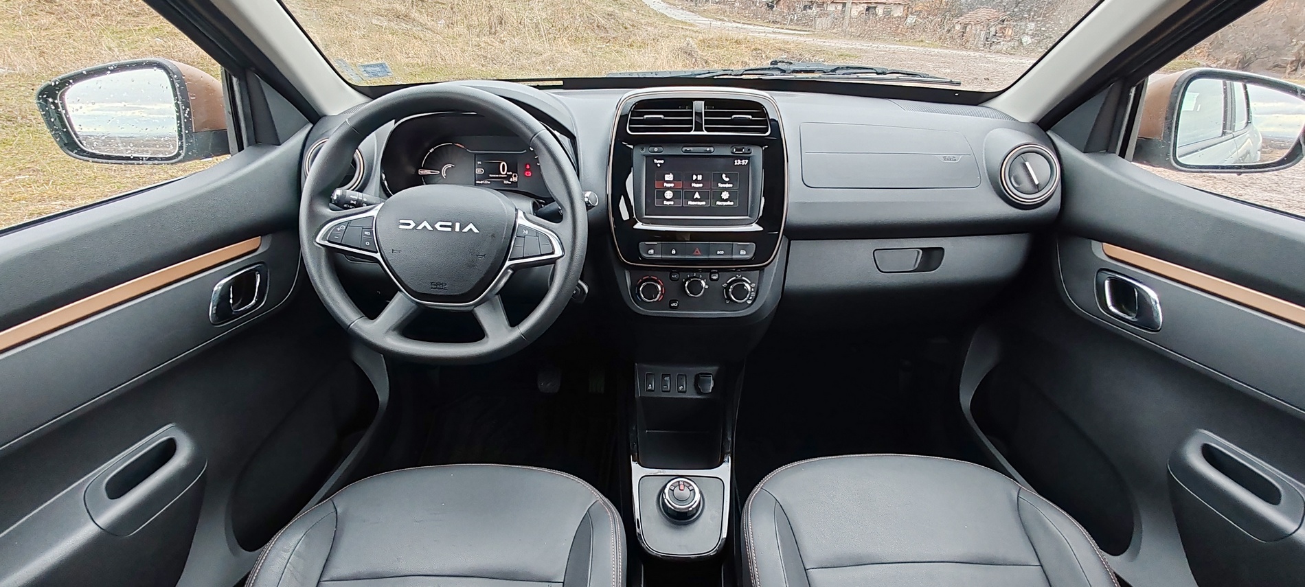 Караме електрическата Dacia Spring Extreme