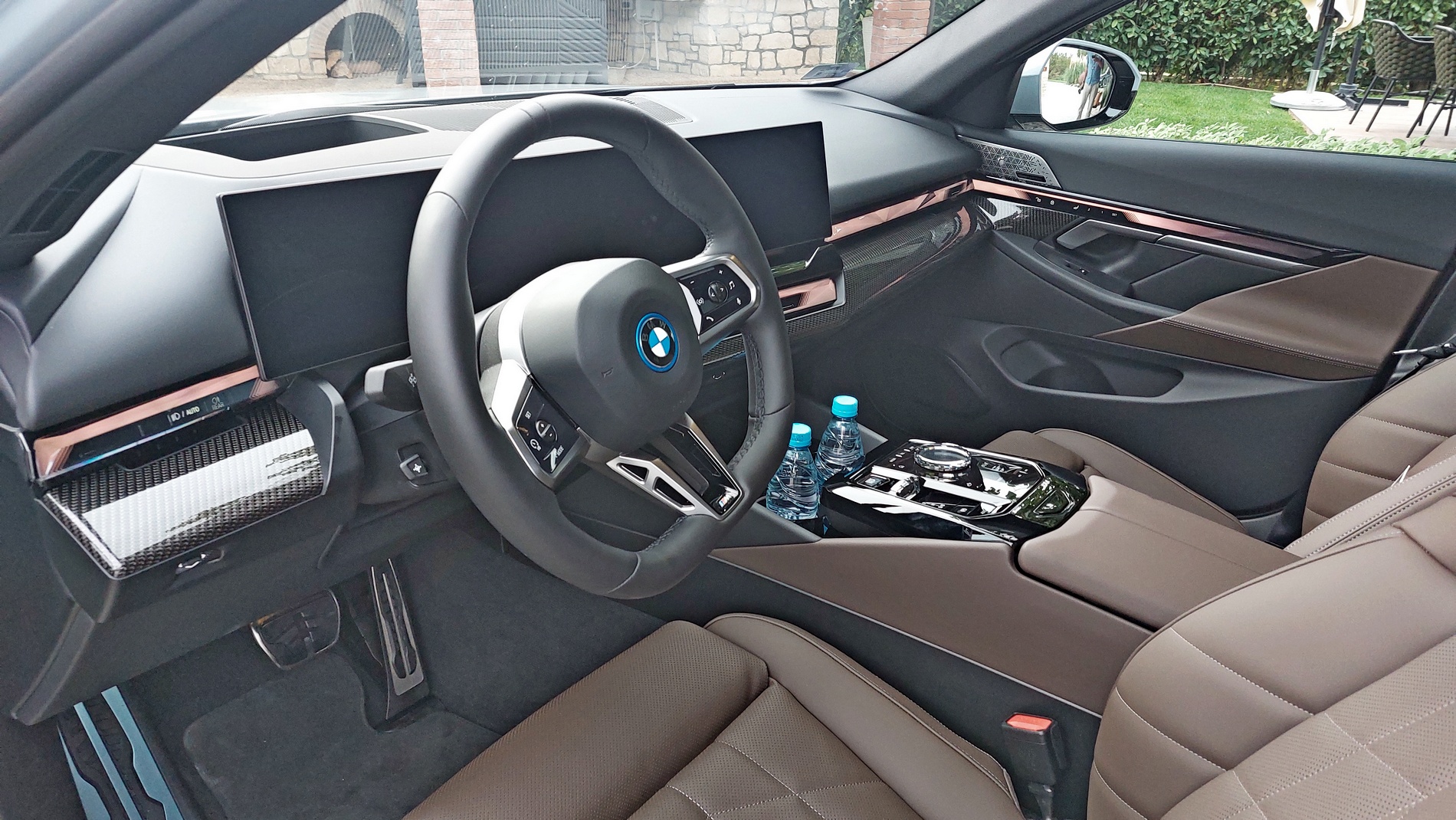 Караме новото поколение BMW Серия 5