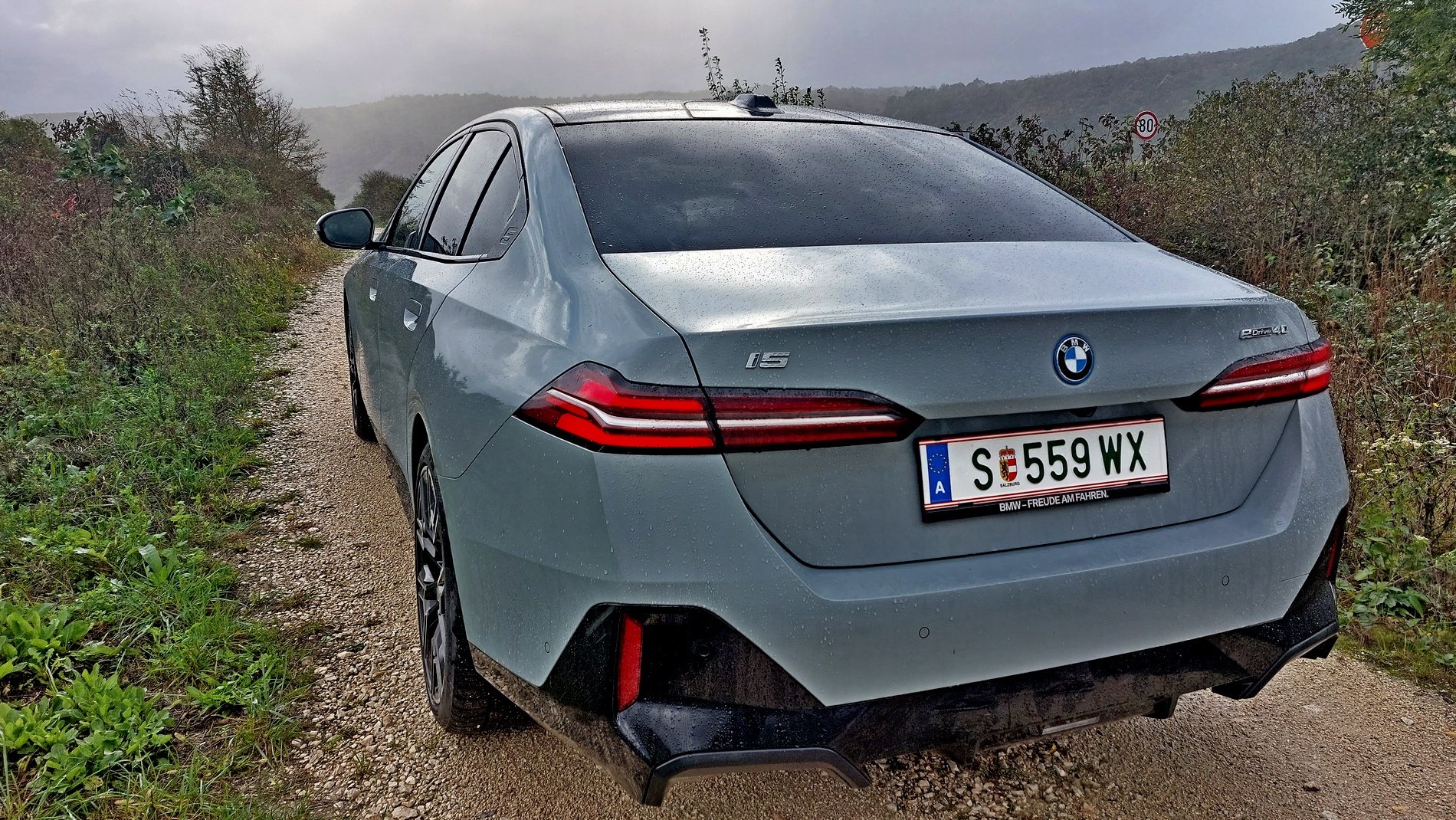 Караме новото поколение BMW Серия 5