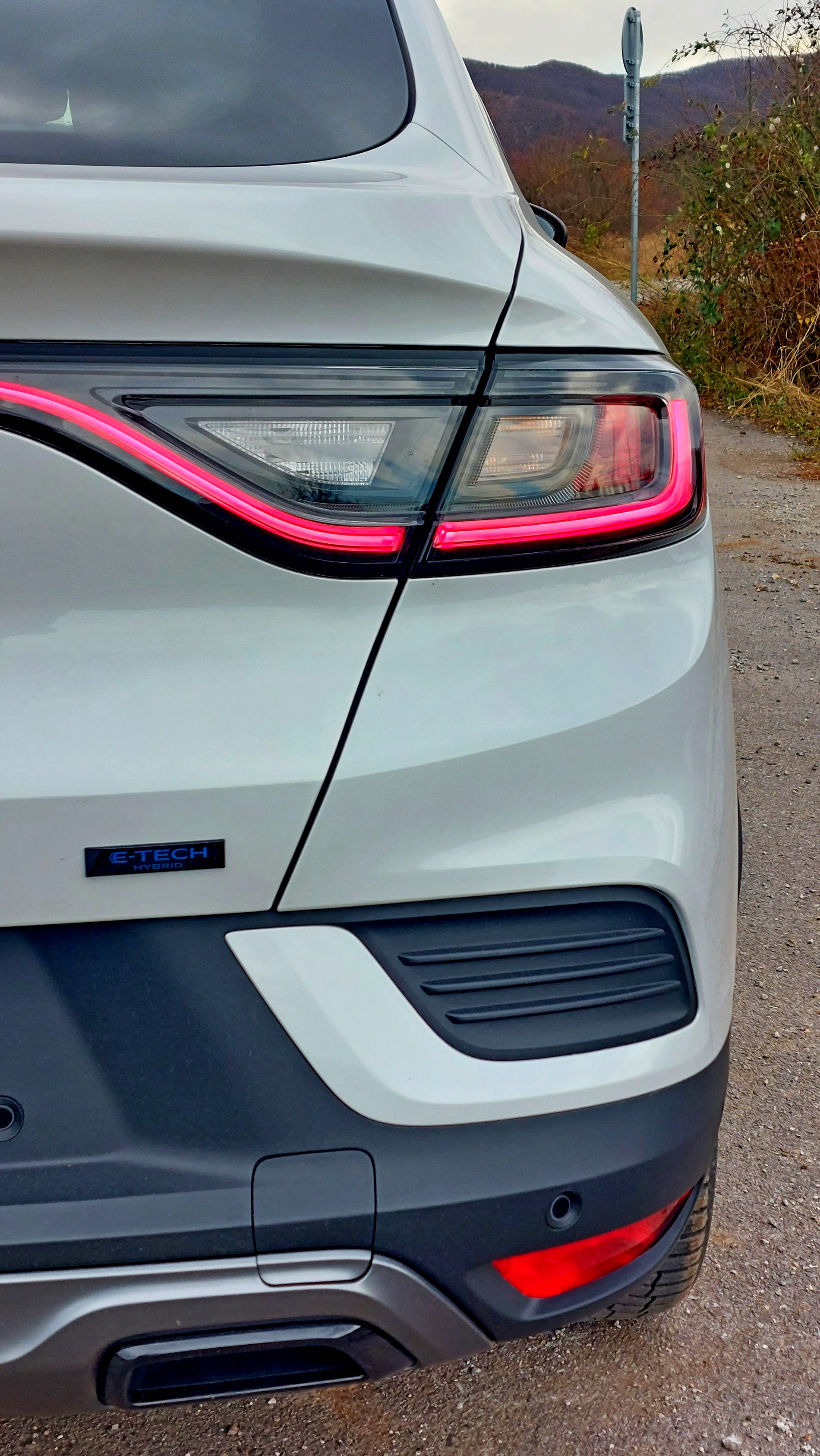 Караме Renault Arkana Esprit Alpine
