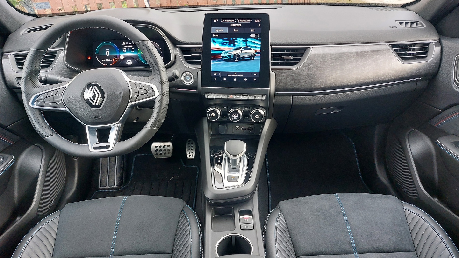 Караме Renault Arkana Esprit Alpine
