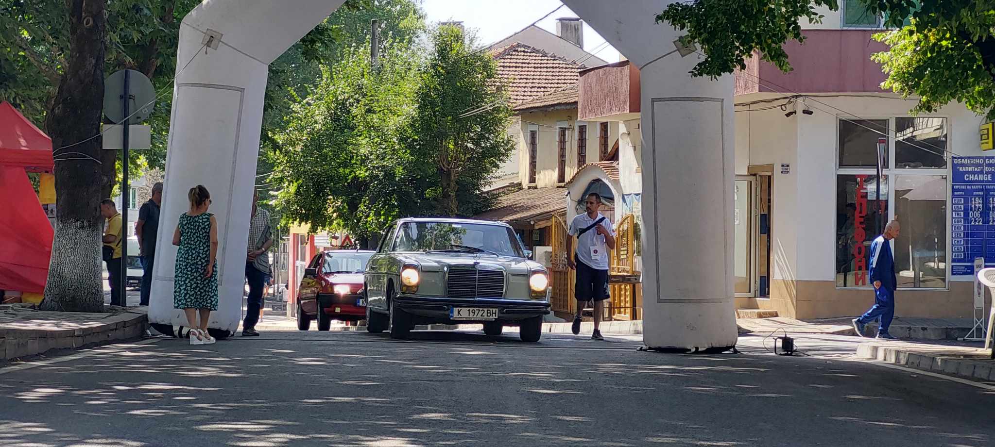 Проведе се ретро парад в Джебел