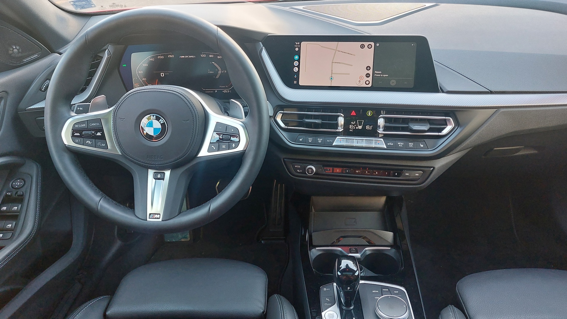 Карахме най-мощният 4-цилиндров мотор на BMW