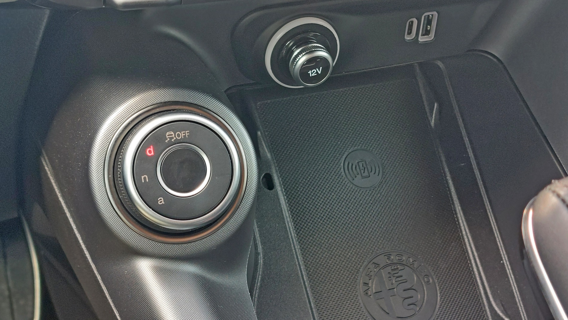 Караме Alfa Romeo Tonale