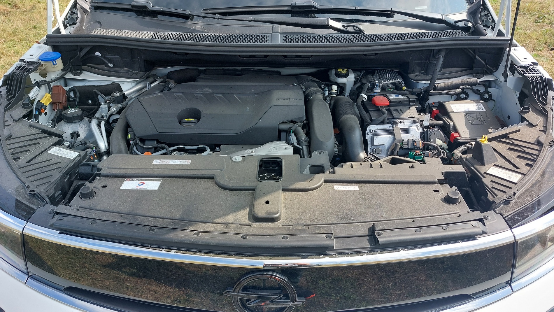 Караме Opel Grandland GSe с 300 к.с.