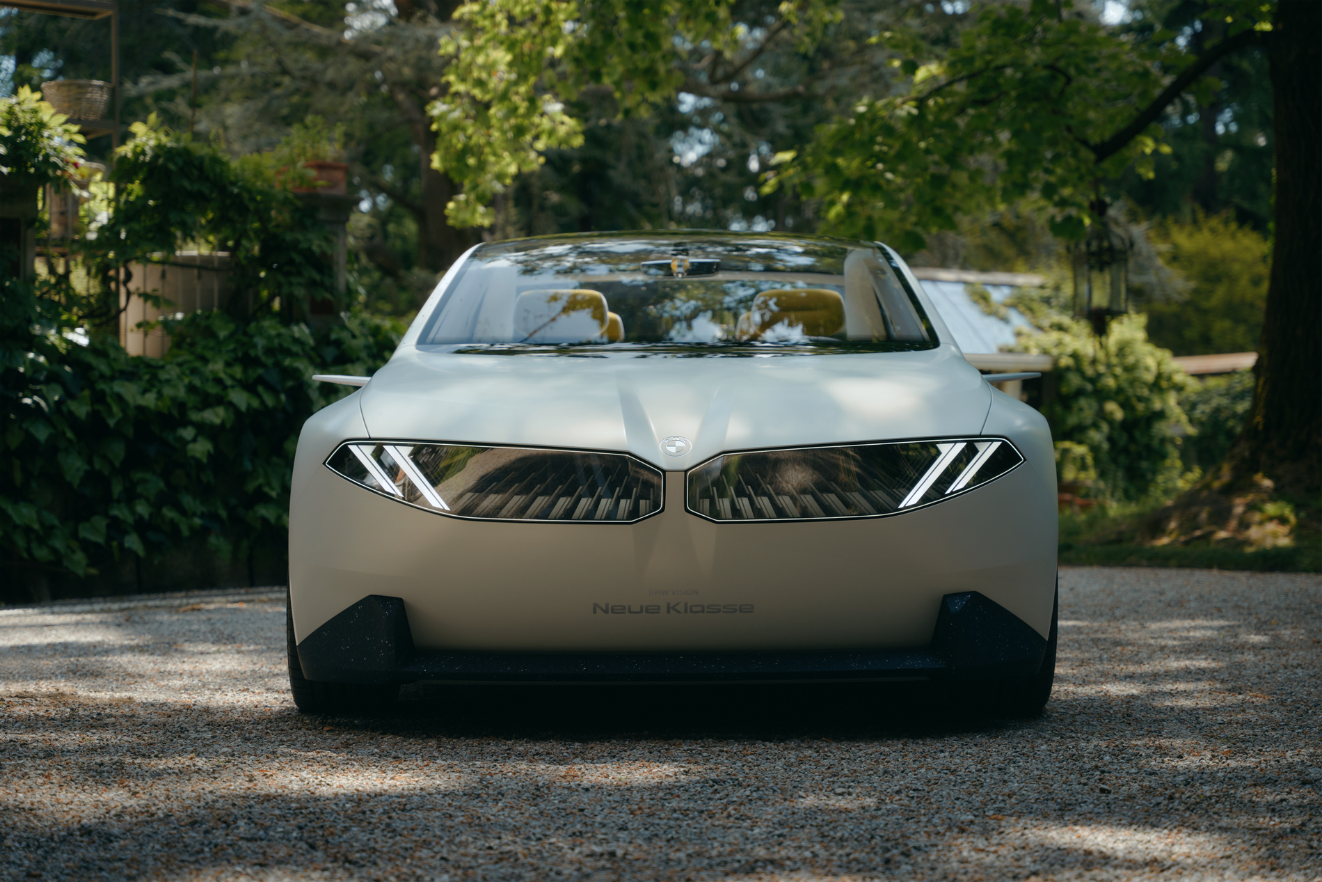 Neue Klasse е бъдещето на BMW
