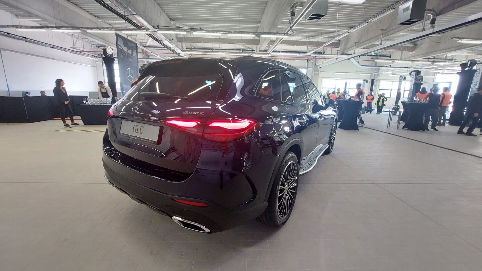 Разкриха у нас Mercedes-Benz GLC