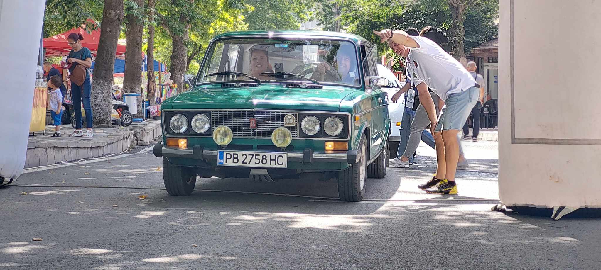 Проведе се ретро парад в Джебел