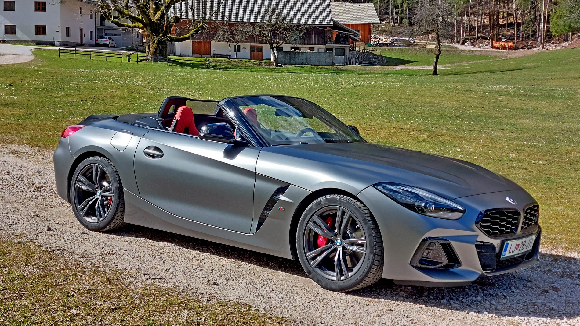 Карахме фейслифта на BMW Z4