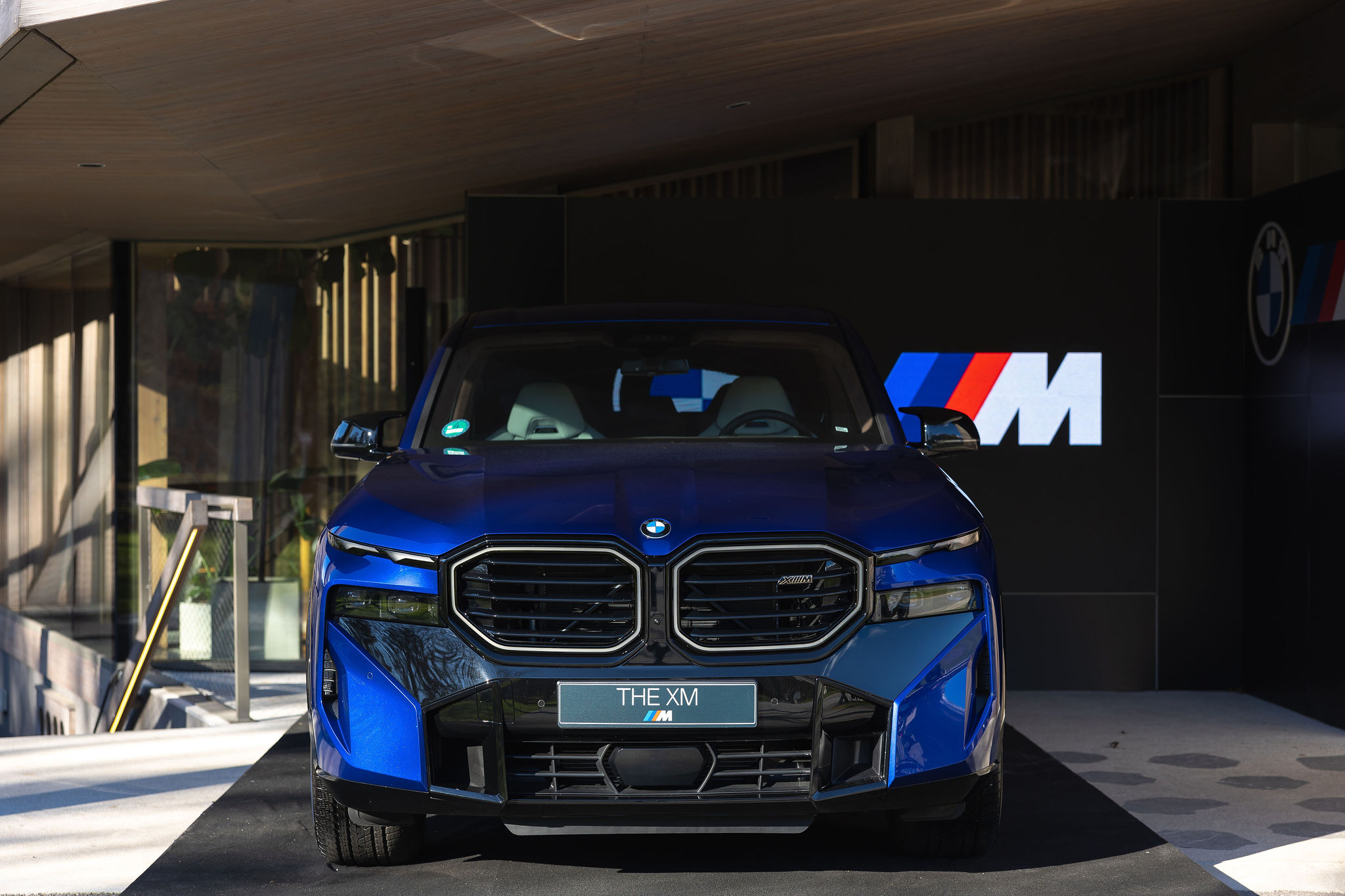 Разбулихме BMW ХМ и М2
