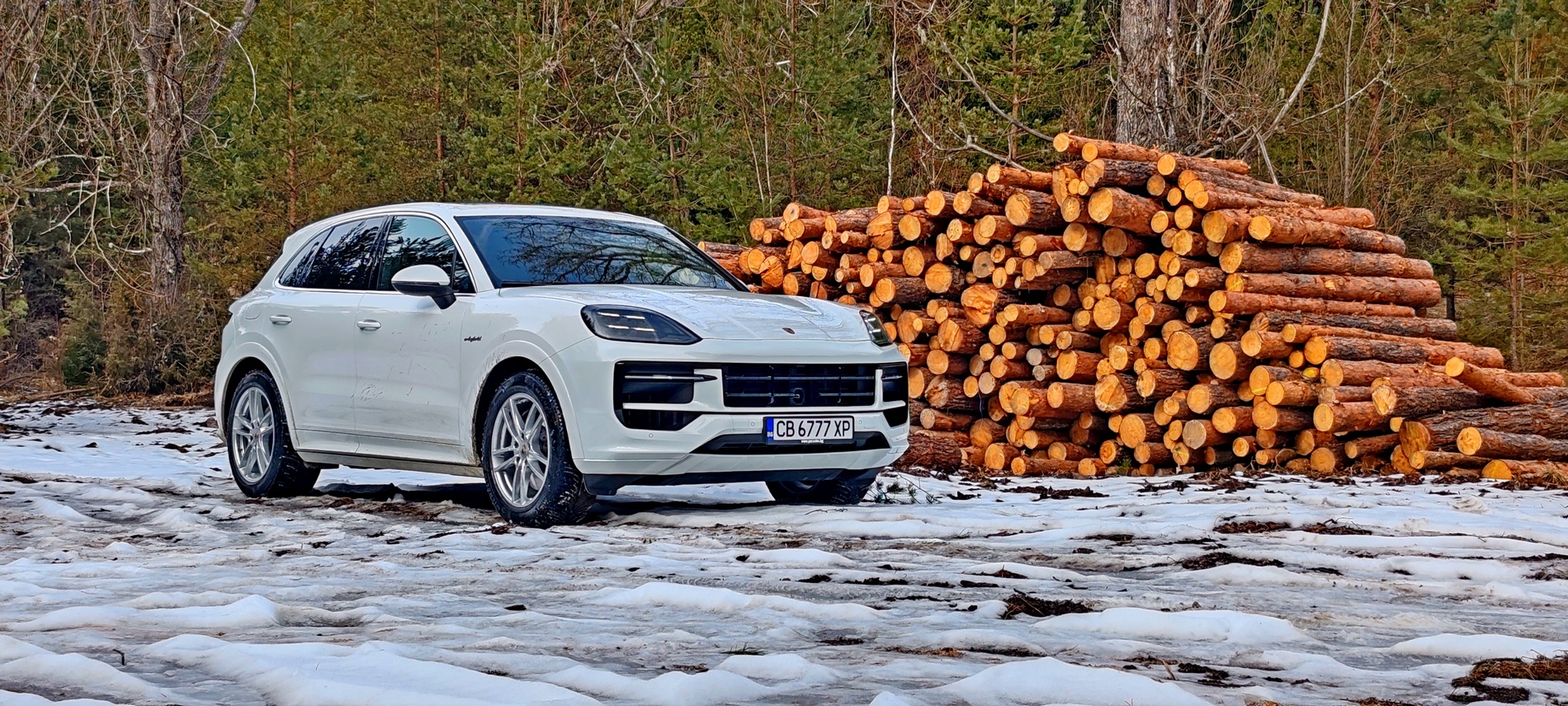 Караме новия Porsche Cayenne плъг-ин хибрид