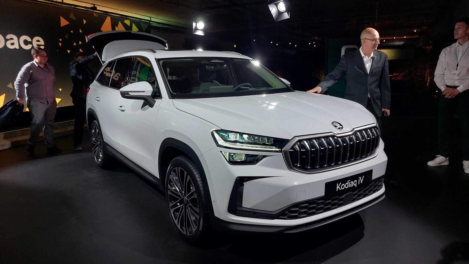 Присъствахме на световната премиера на Škoda Kodiaq