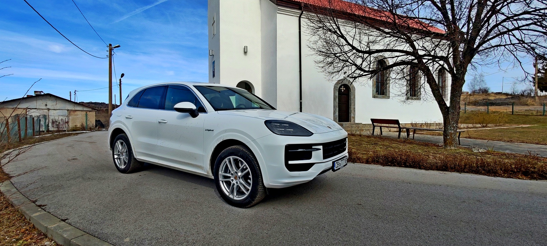 Караме новия Porsche Cayenne плъг-ин хибрид