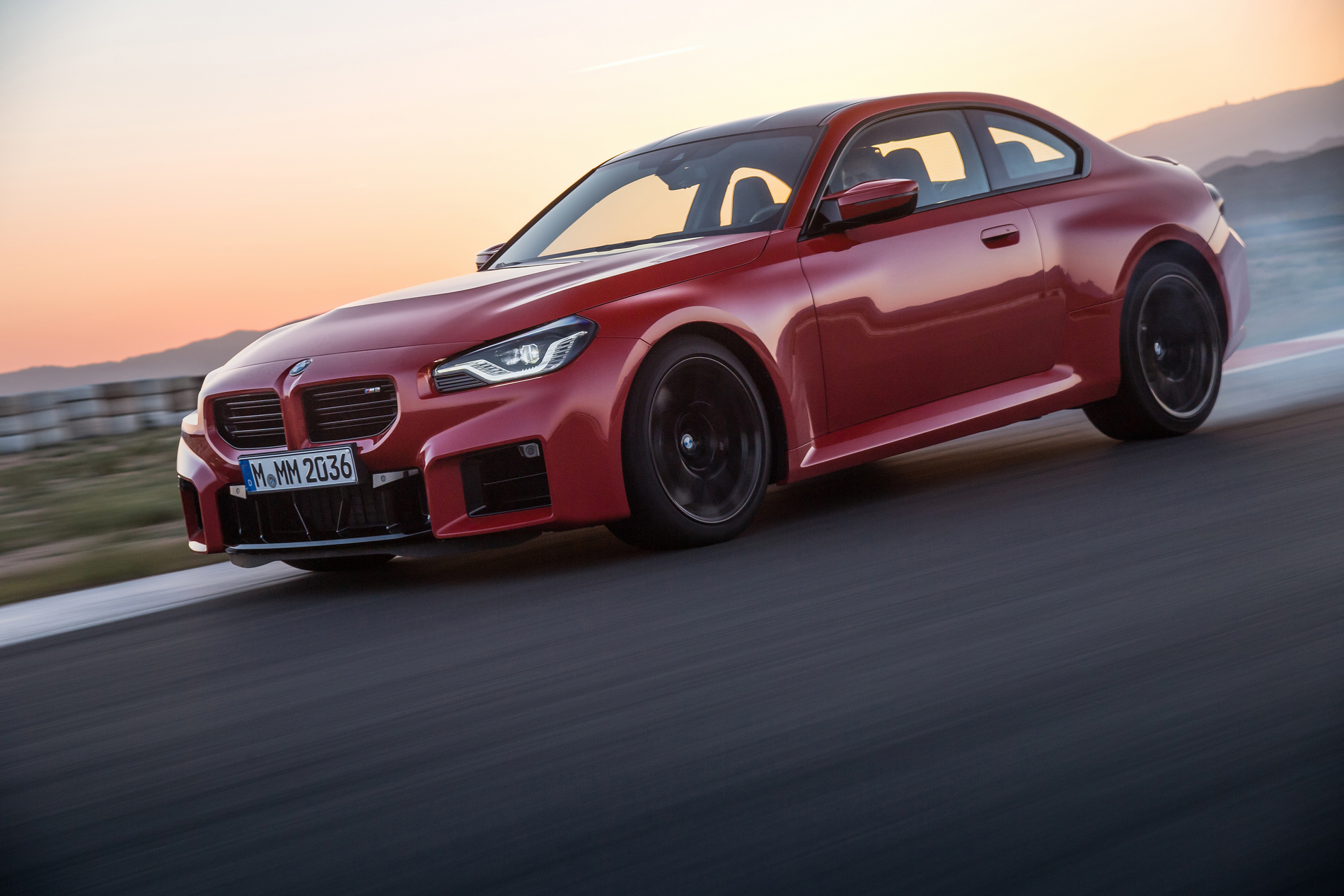 BMW M2 идва с 460 к.с. и механика