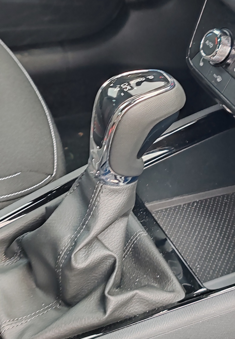 Караме фейслифта на Škoda Scala
