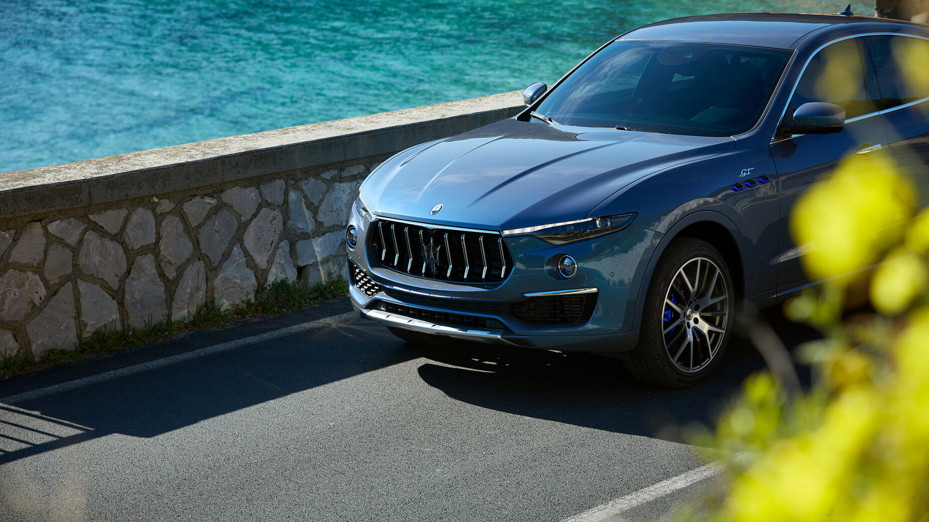 Maserati представи Levante Hybrid